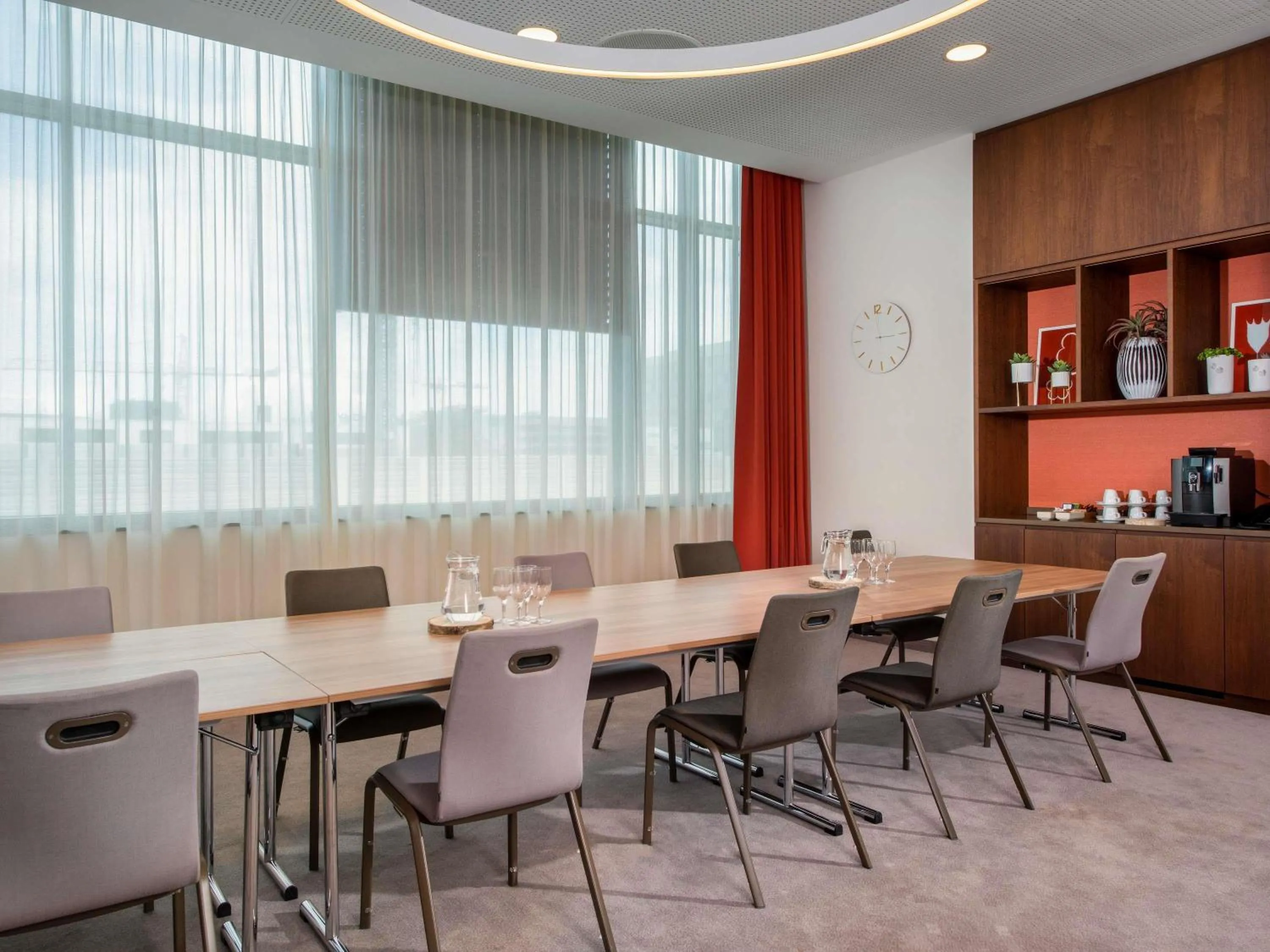 Meeting/conference room in Mövenpick Hotel Stuttgart Messe & Congress