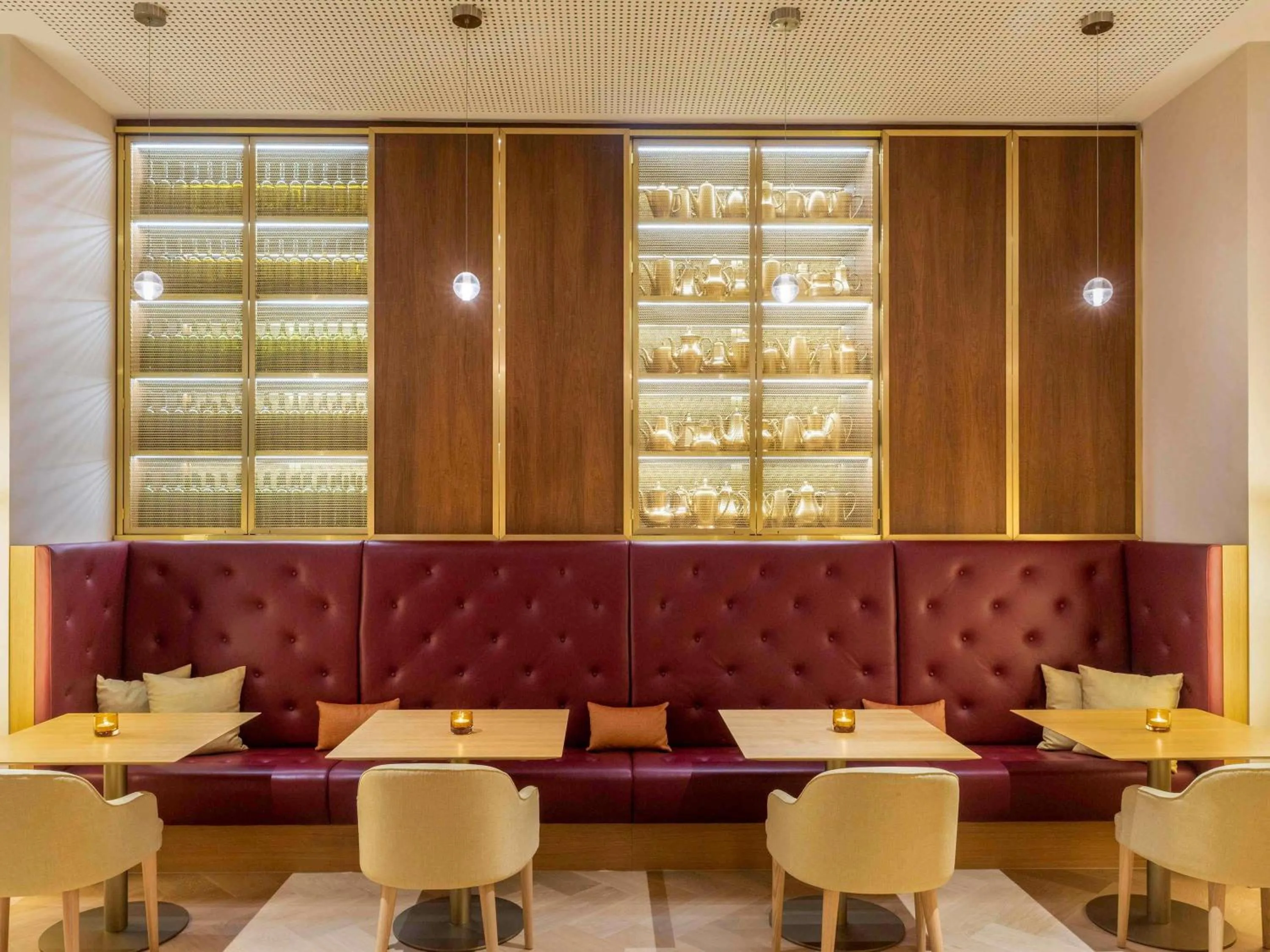 Restaurant/places to eat in Mövenpick Hotel Stuttgart Messe & Congress