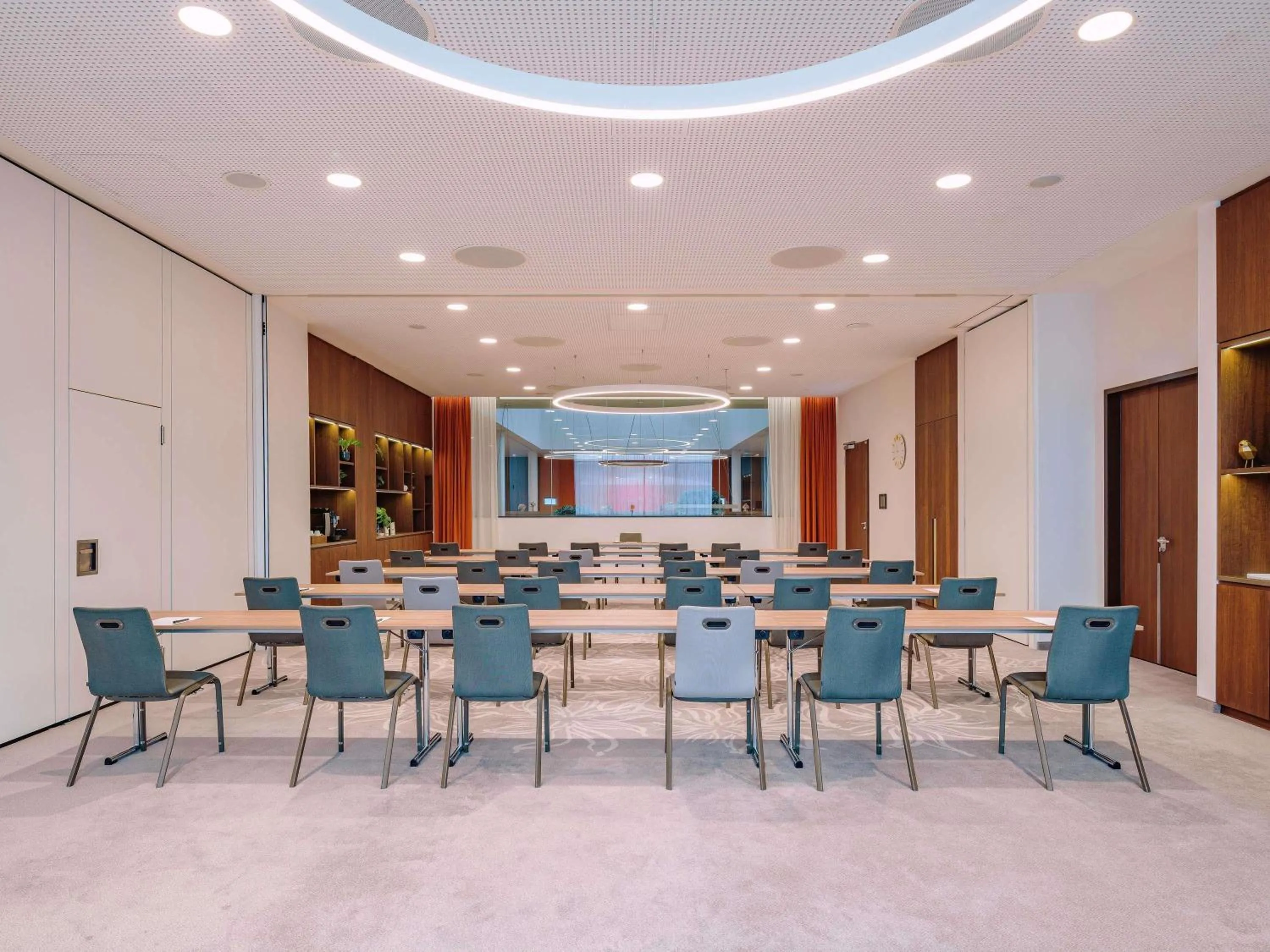 Meeting/conference room in Mövenpick Hotel Stuttgart Messe & Congress