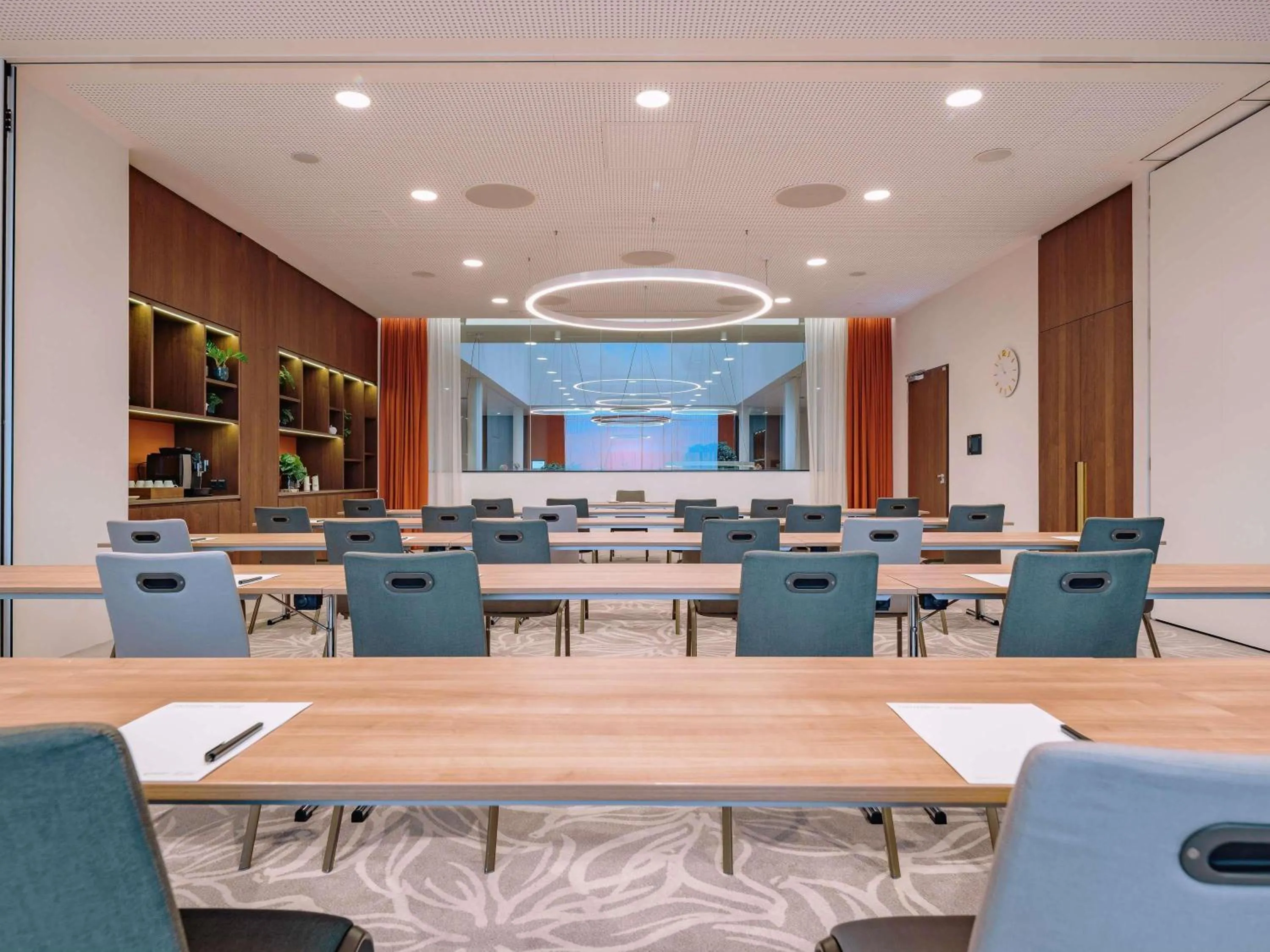 Meeting/conference room in Mövenpick Hotel Stuttgart Messe & Congress