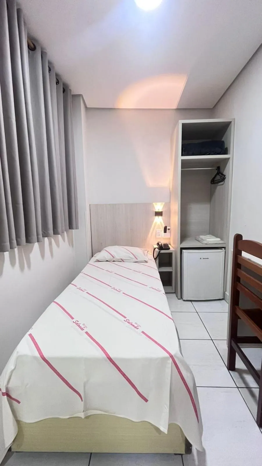 Bed in Hotel Salomão - Próximo a 25 de Março, Bom Retiro, Brás e Rua Santa Efigênia, a 2 minutos do Mirante Sampa Sky e pista de Skate Anhangabaú