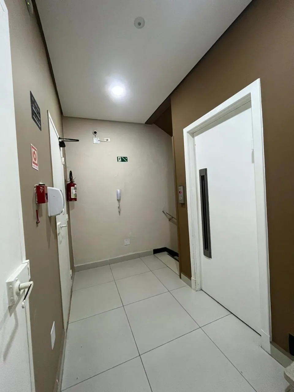 Property building in Hotel Salomão - Próximo a 25 de Março, Bom Retiro, Brás e Rua Santa Efigênia, a 2 minutos do Mirante Sampa Sky e pista de Skate Anhangabaú