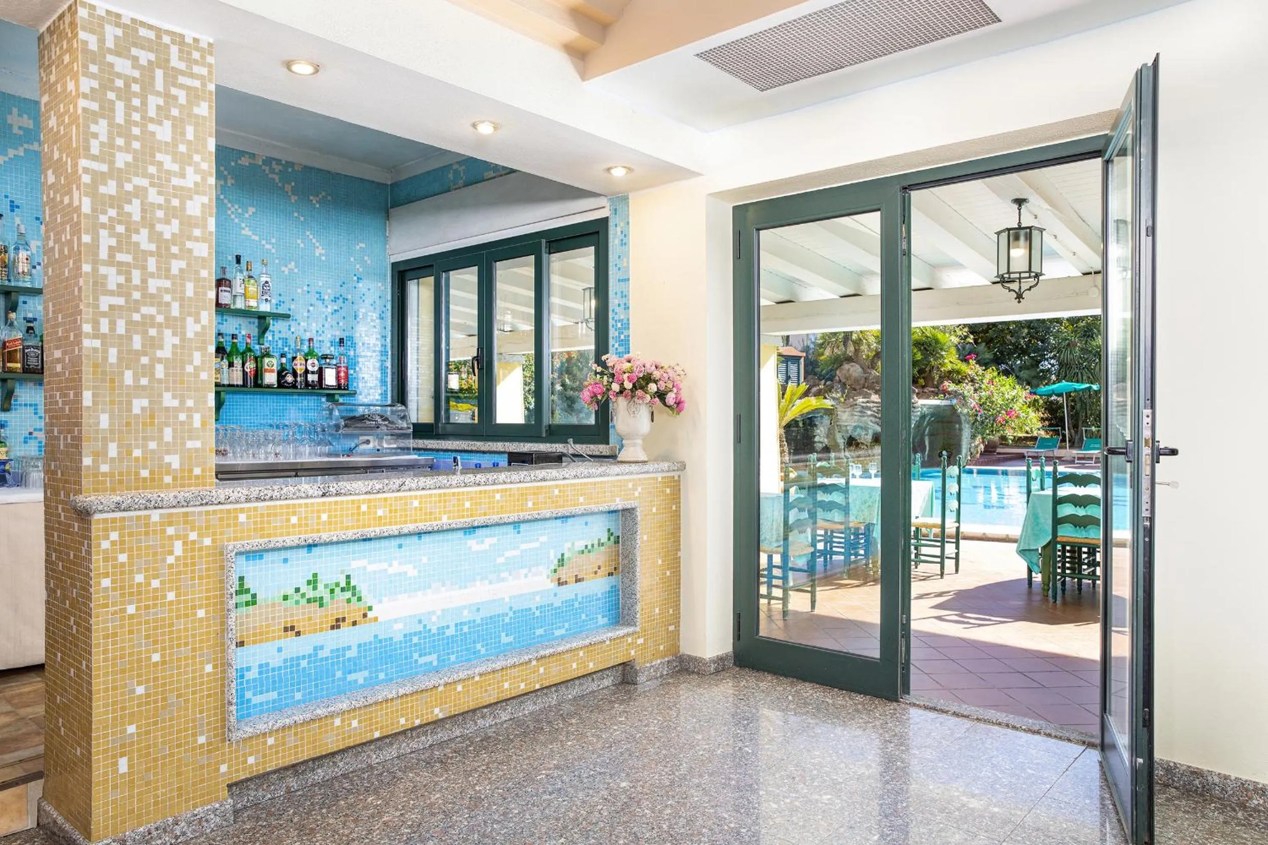 Lounge or bar in Hotel Maria Rosaria