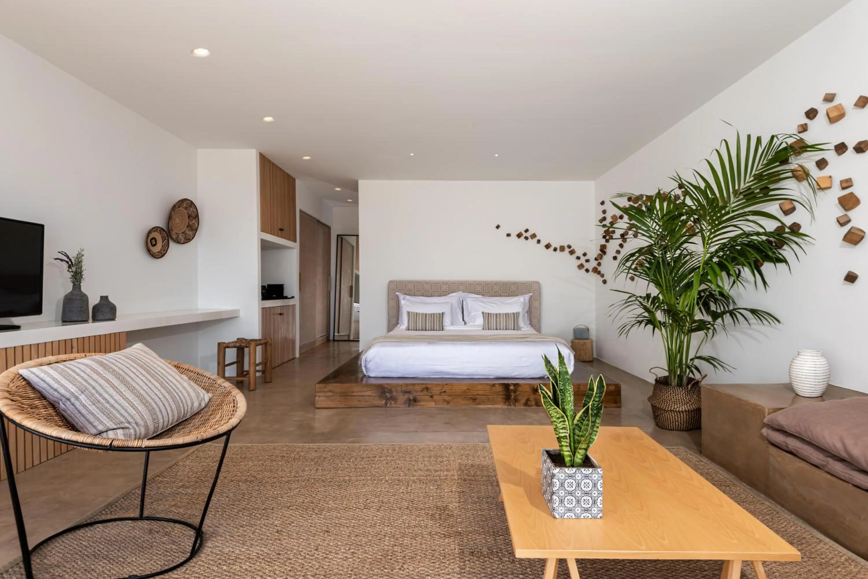 Photo of the whole room, Bed in Andronis Arcadia Hotel