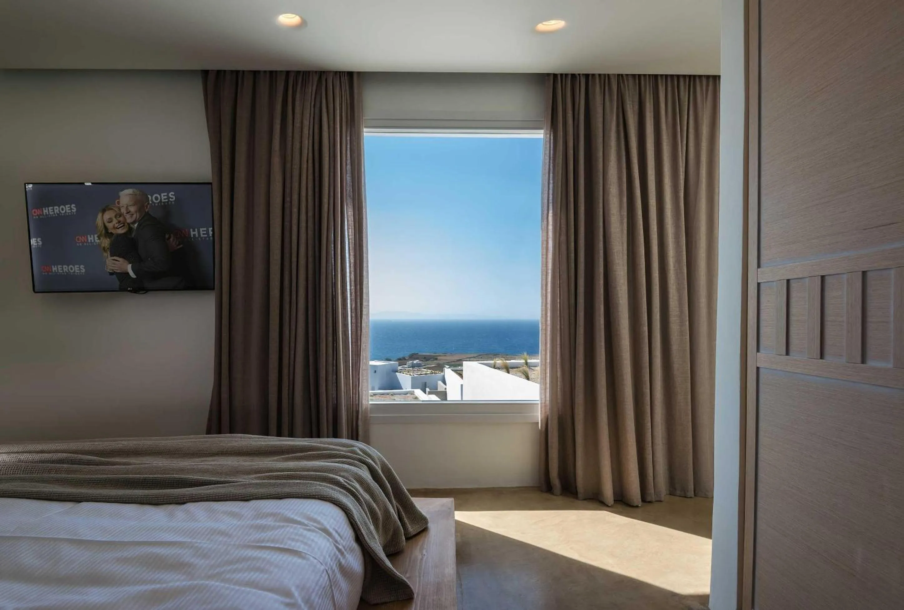 Photo of the whole room, Bed in Andronis Arcadia Hotel