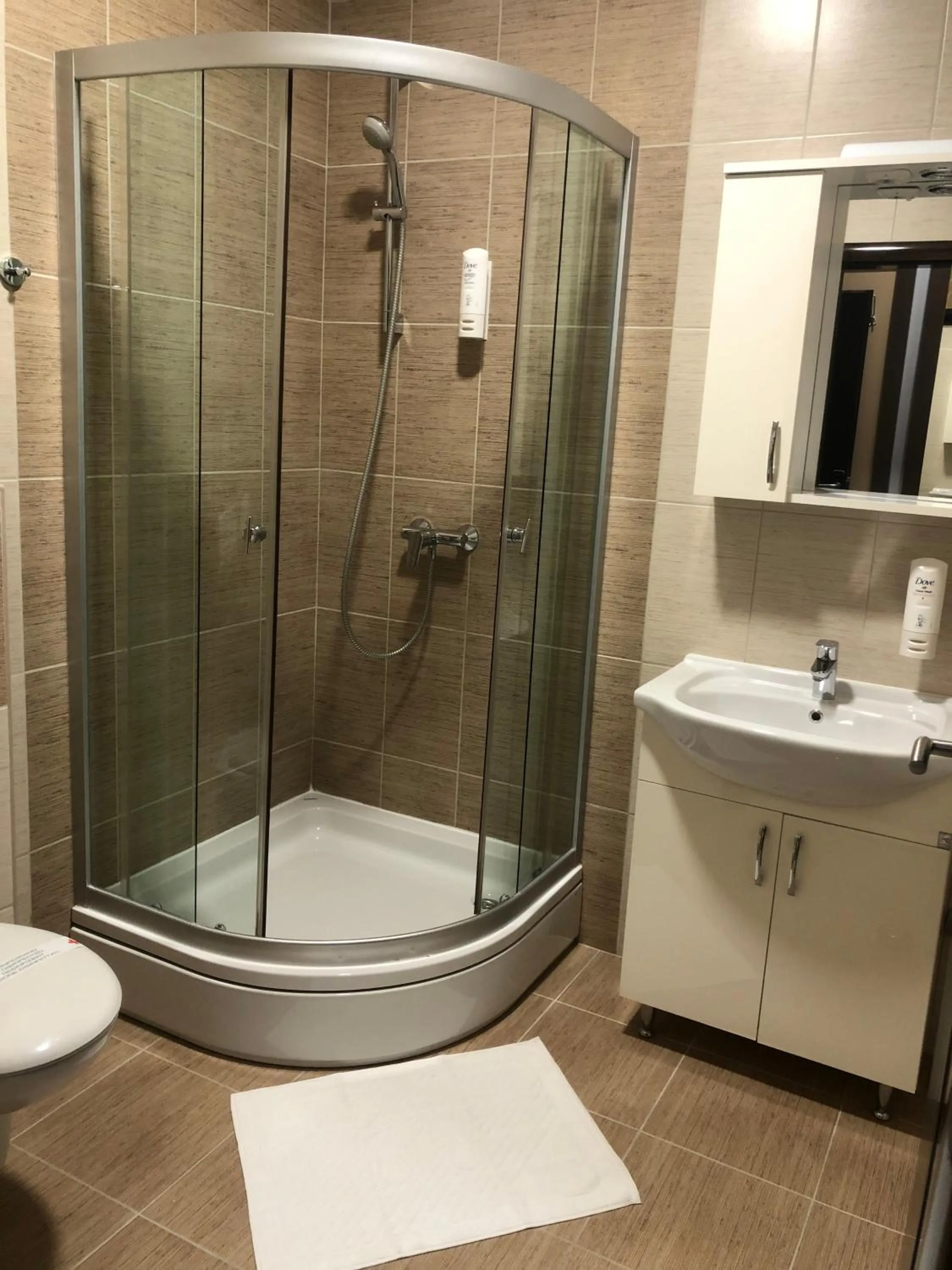 Shower in Hotel Hercegovina