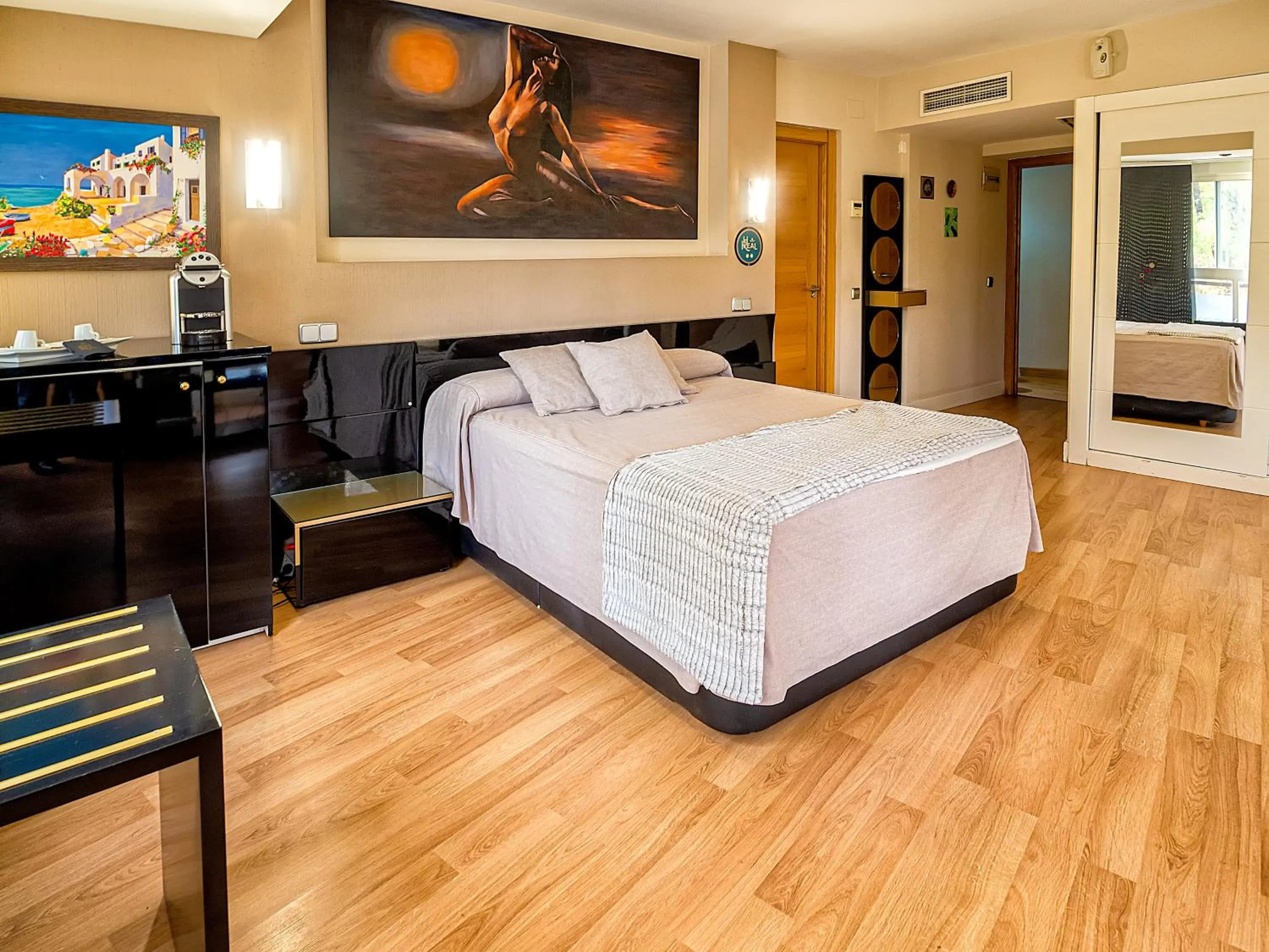 Bed in Hostal Real Aranjuez