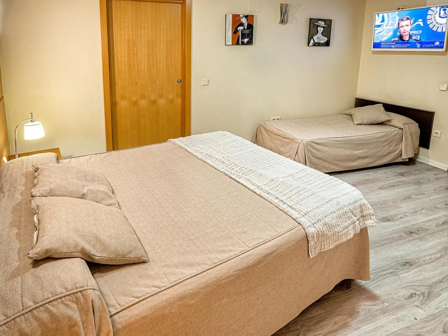 Bed in Hostal Real Aranjuez