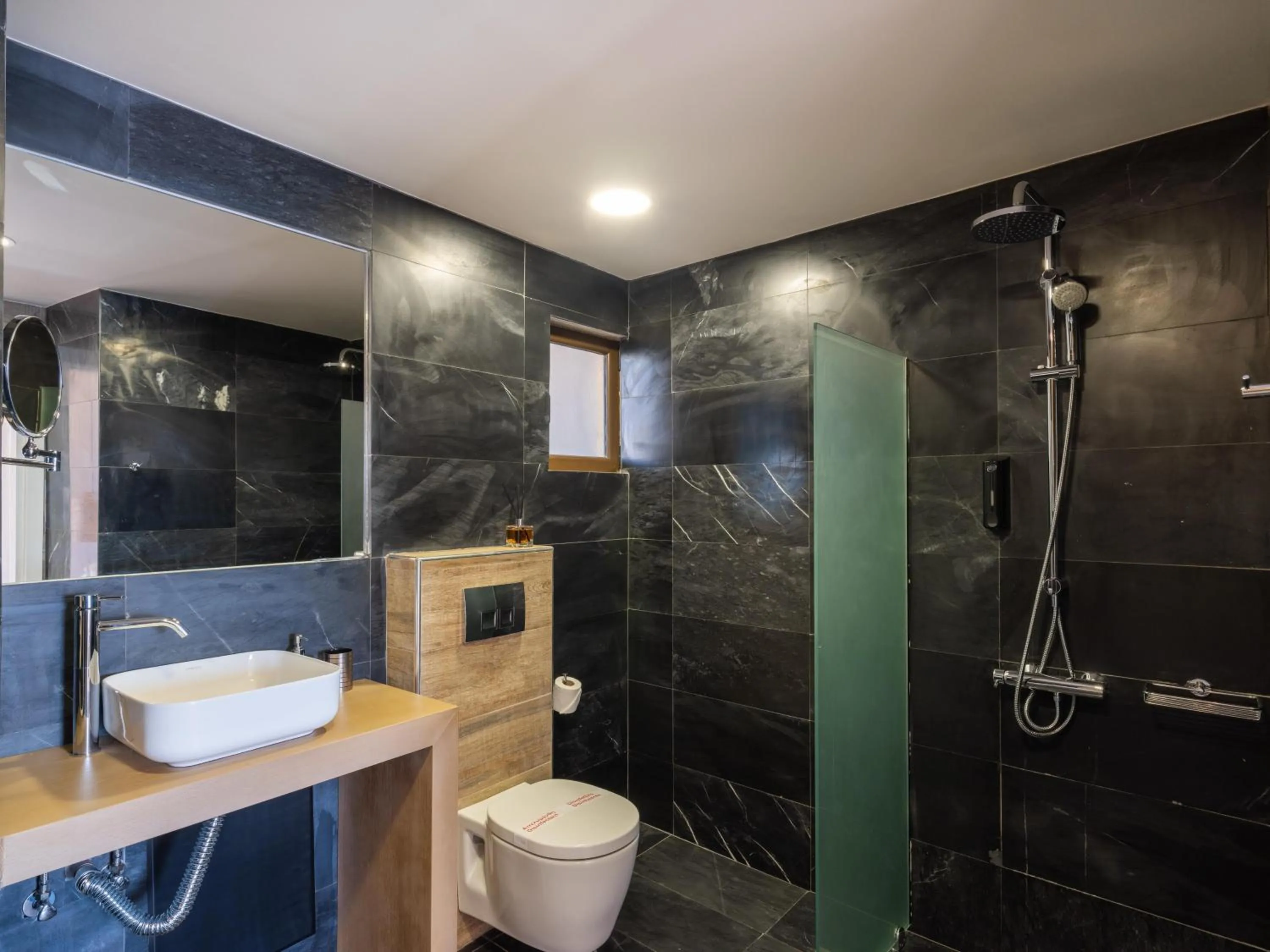 Shower in Eva Mare Hotel & Suites - Adults only