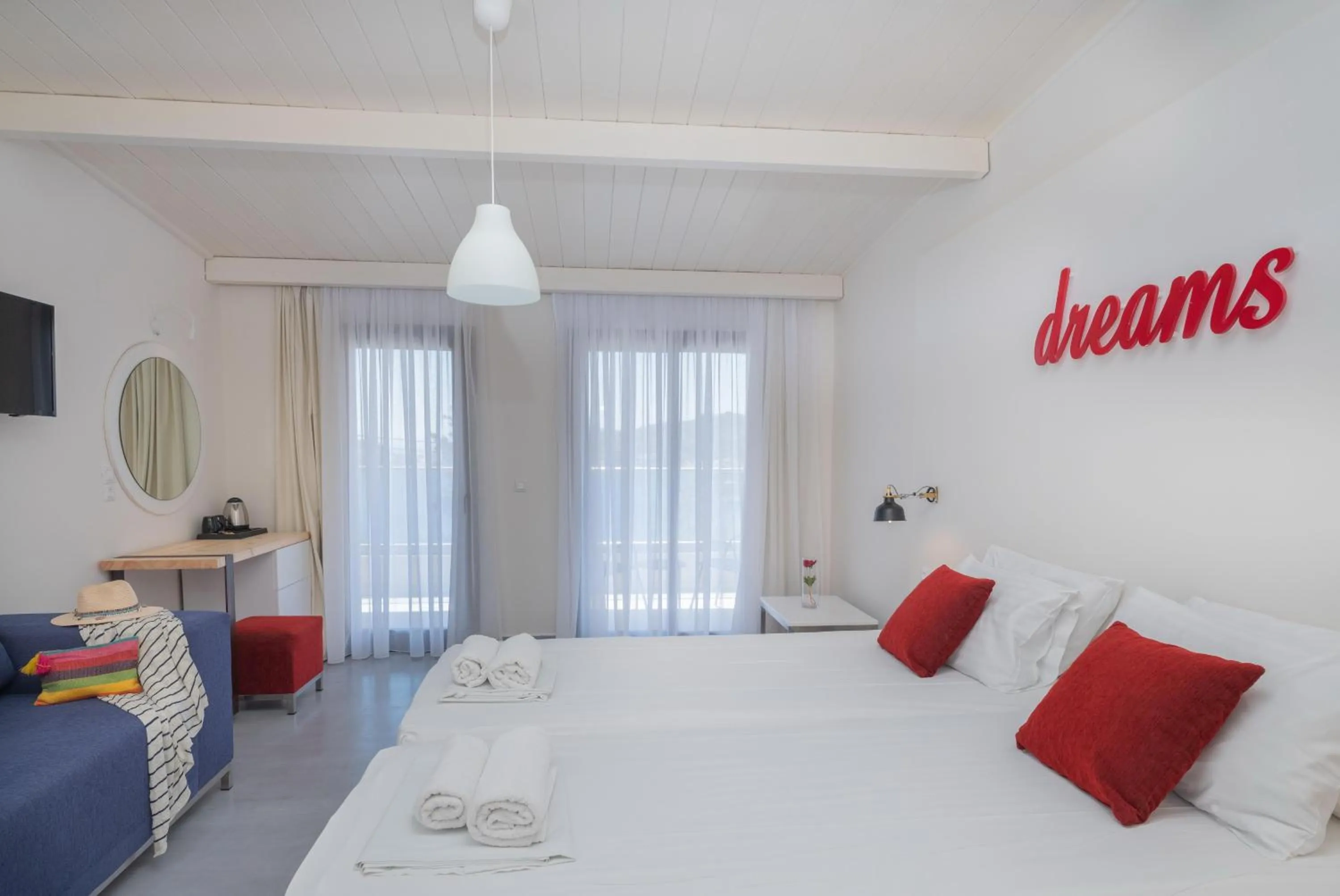 Bed in Eva Mare Hotel & Suites - Adults only