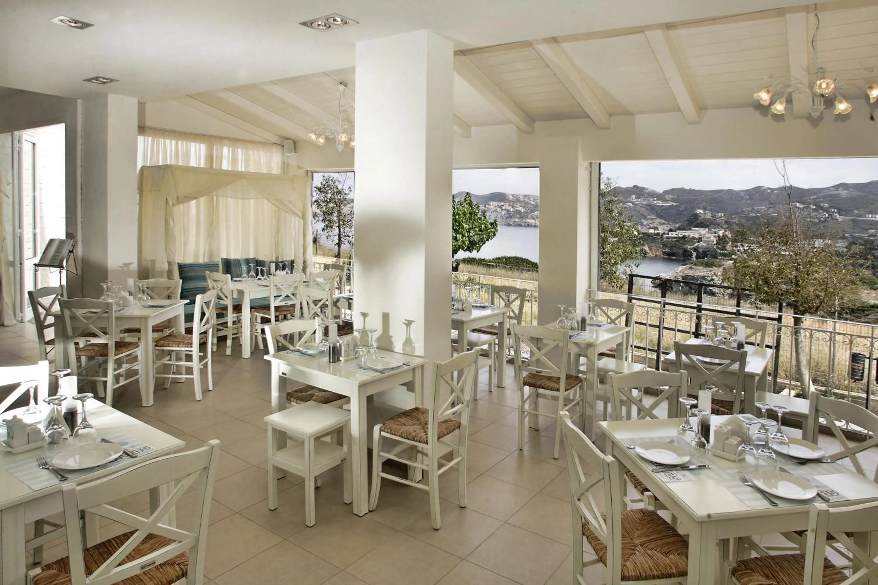 Restaurant/places to eat in Eva Mare Hotel & Suites - Adults only