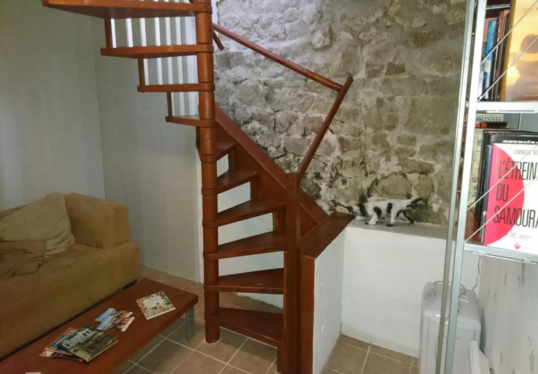 Library in Chambres d'Hôtes Le Pont