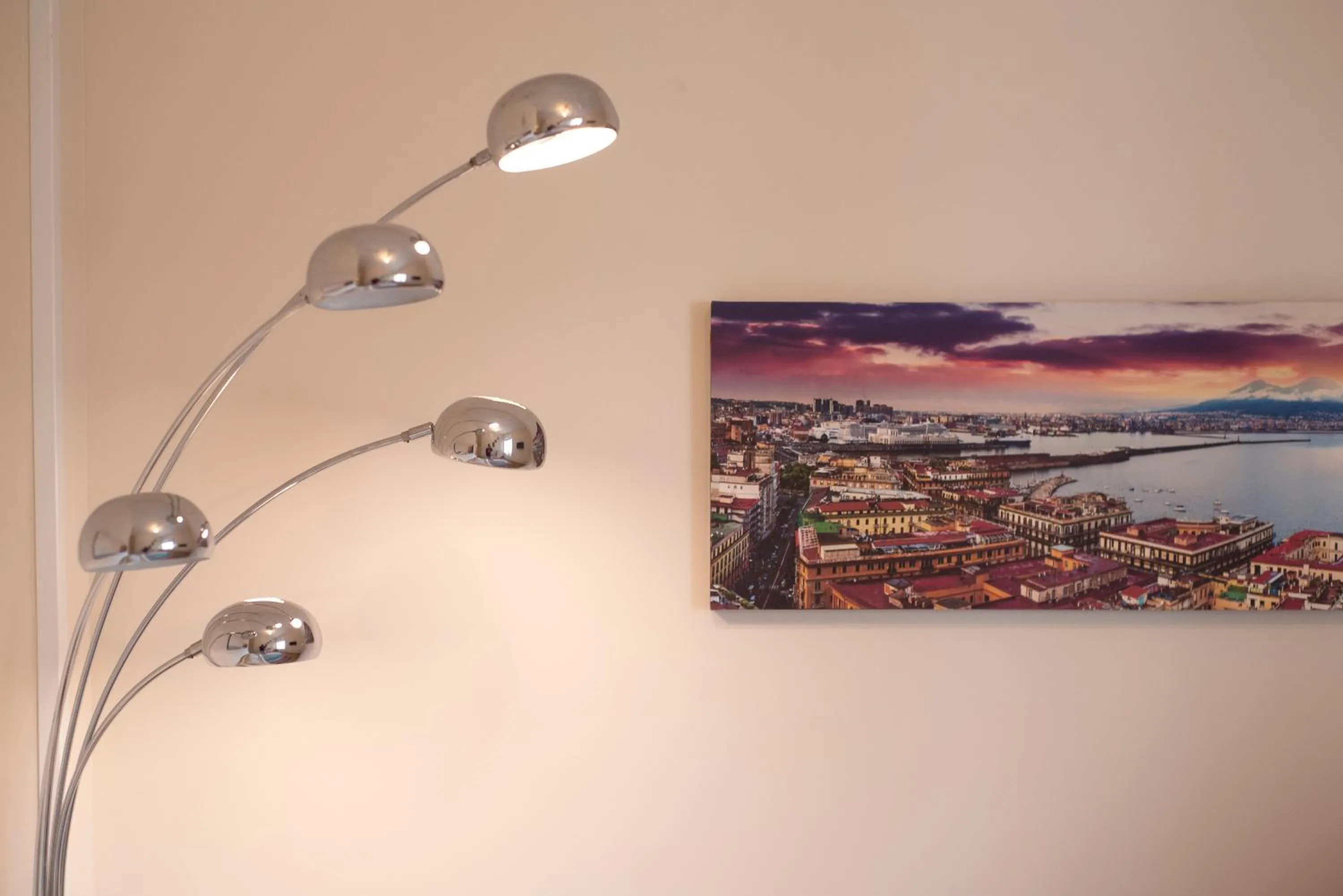 Communal lounge/ TV room in Vanvitelli Domus