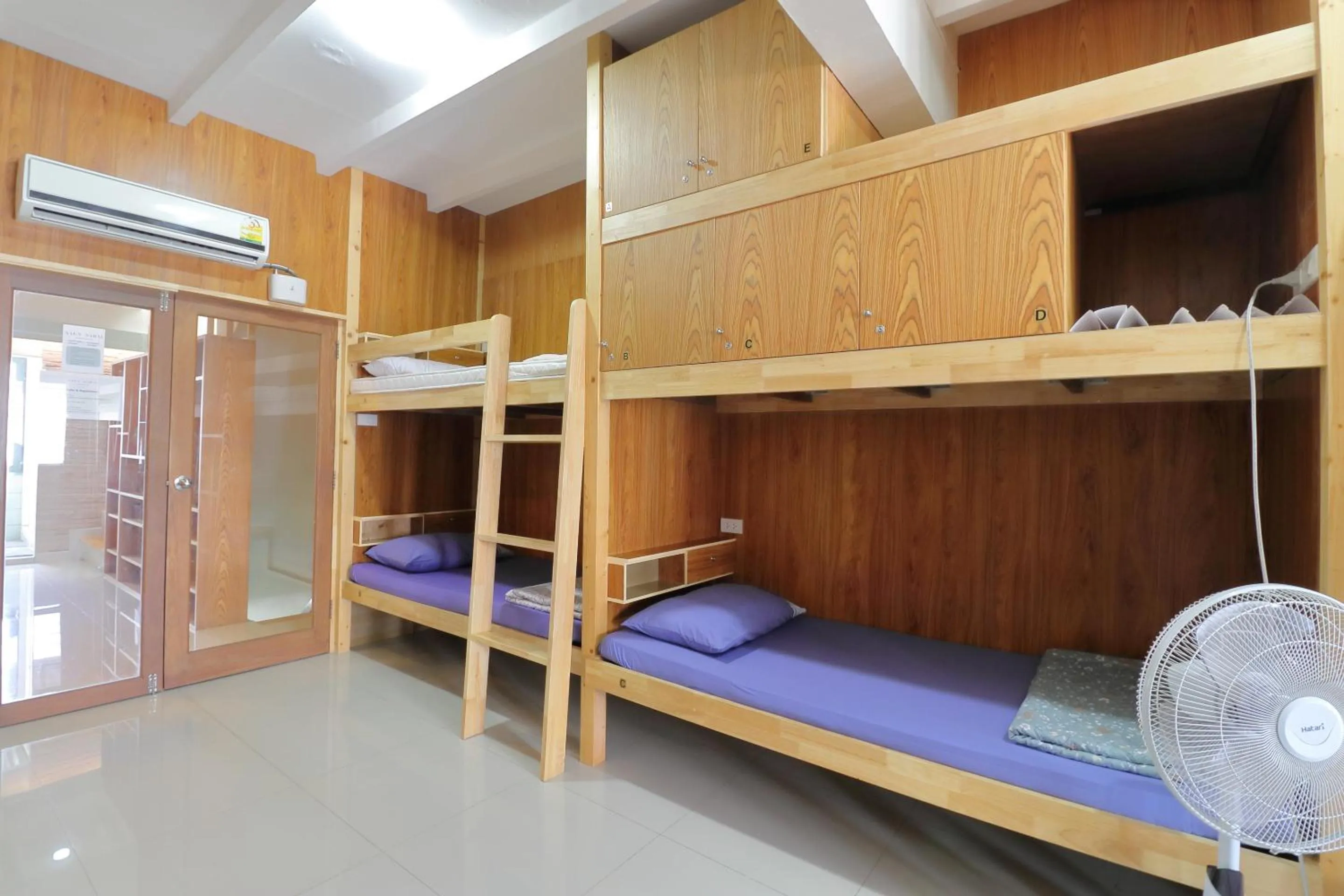 bunk bed, Bed in Saen Sabai Hostel