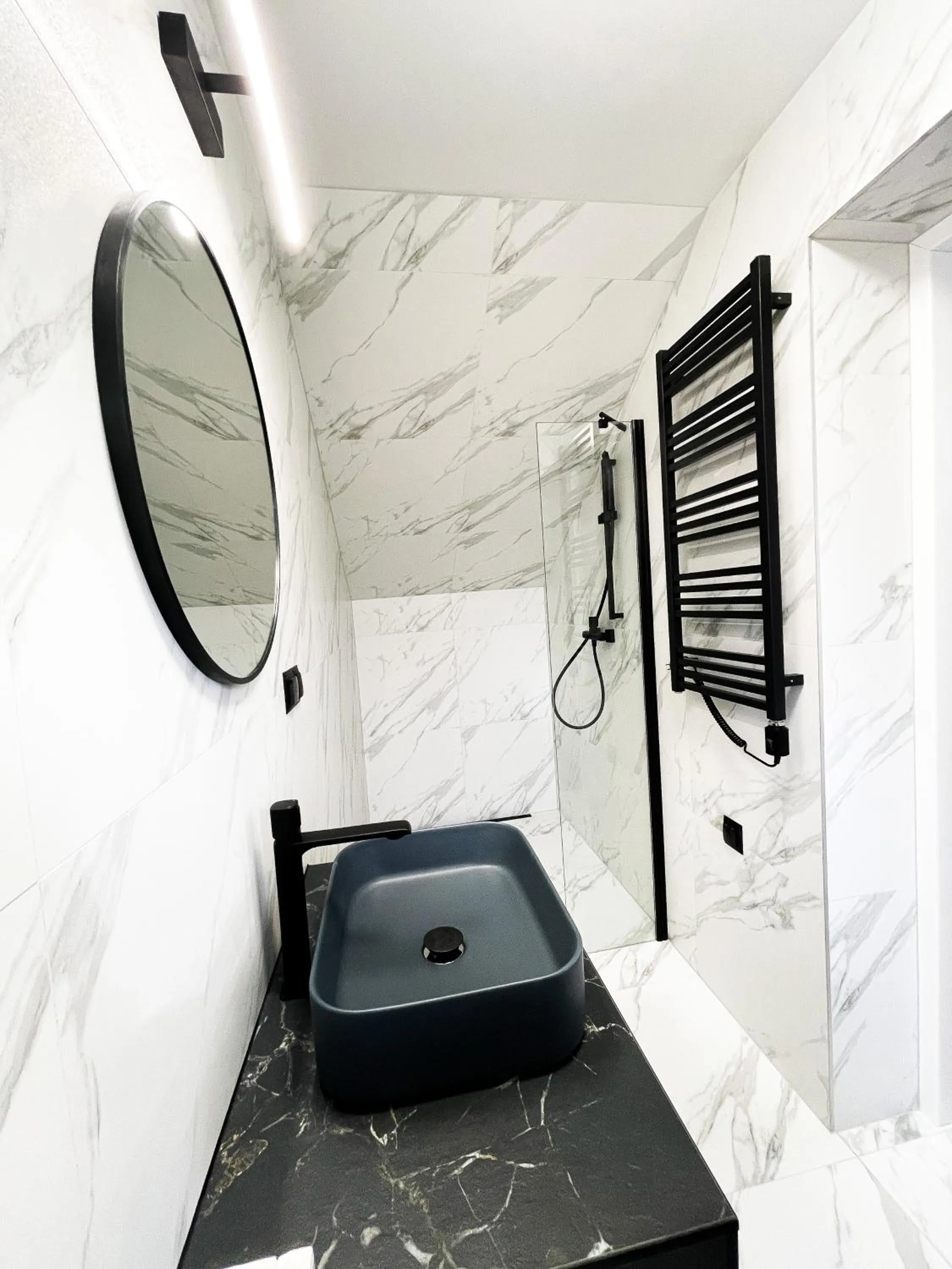 Bathroom, Bed in Villa Słonecznego Wzgórza