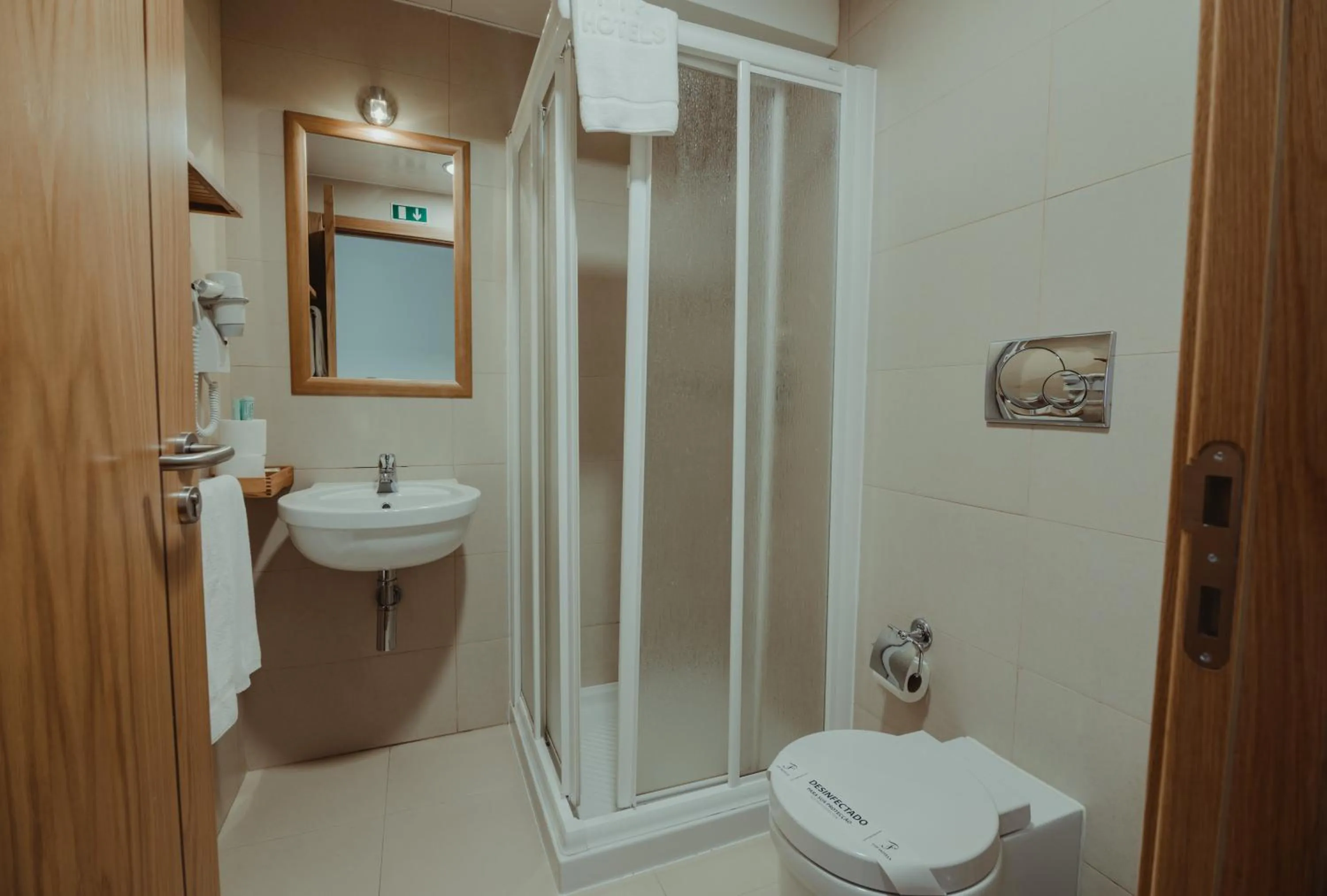 Bathroom in Hotel Senhora do Espinheiro