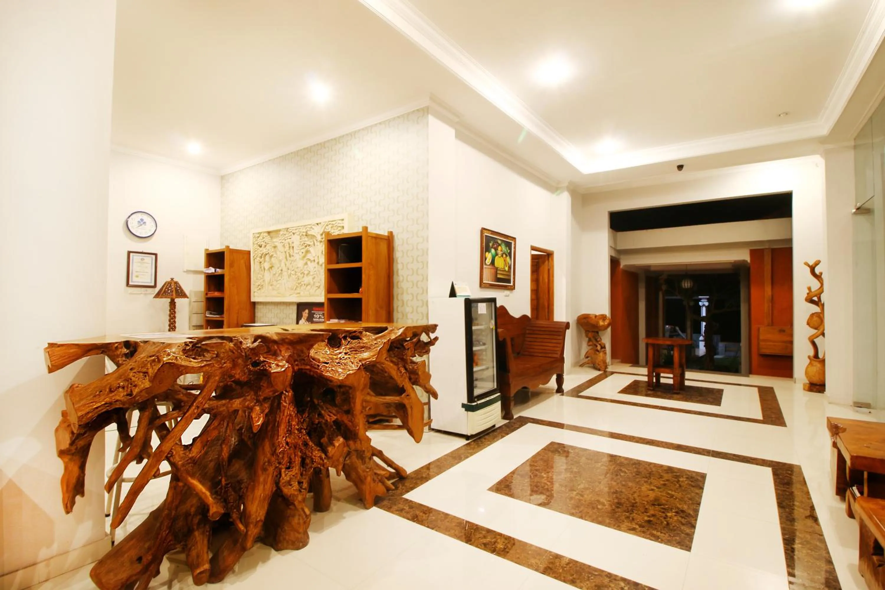 Wahyu Dana Hotel
