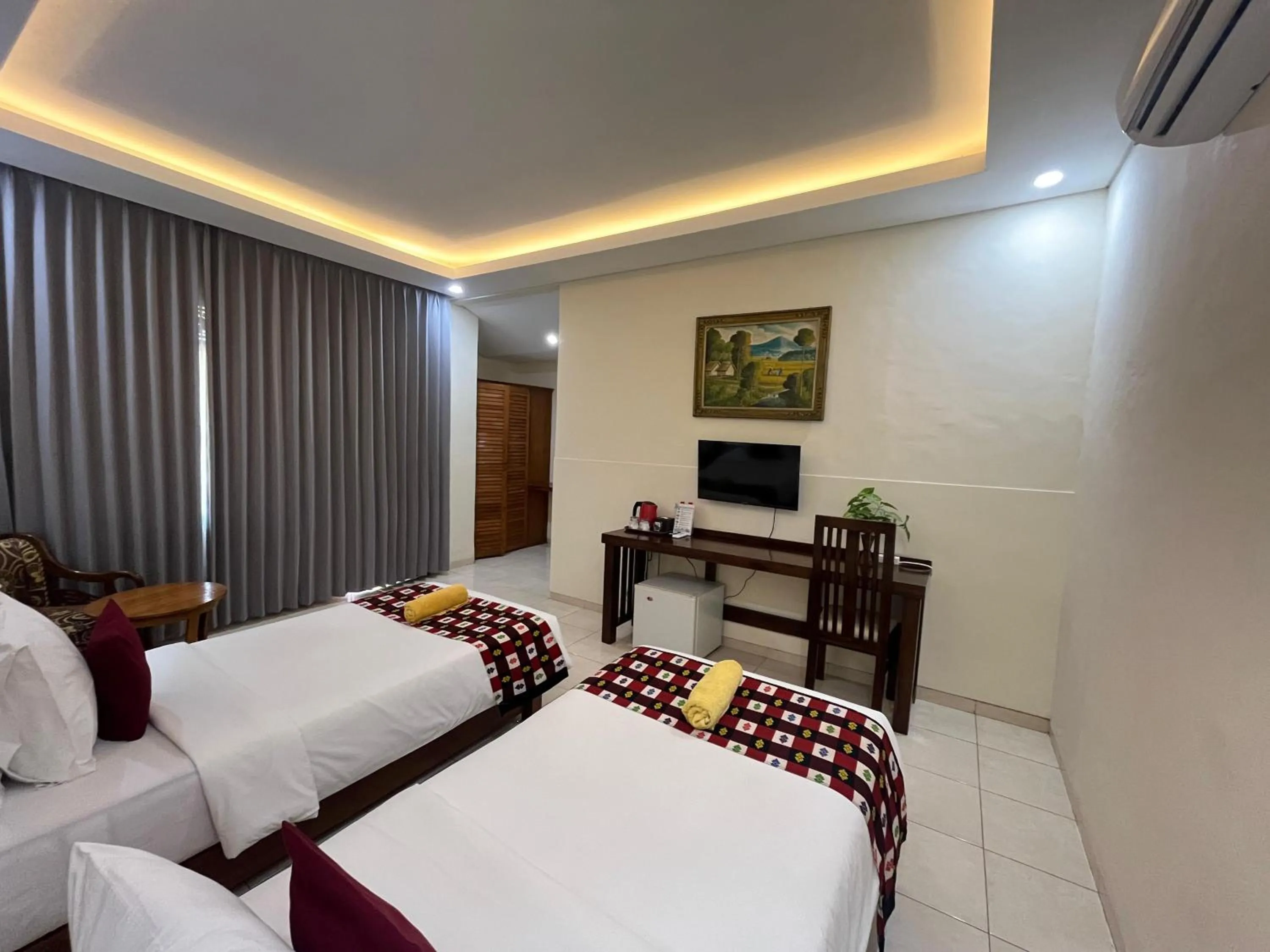 Bed in Lovina Beach Hotel