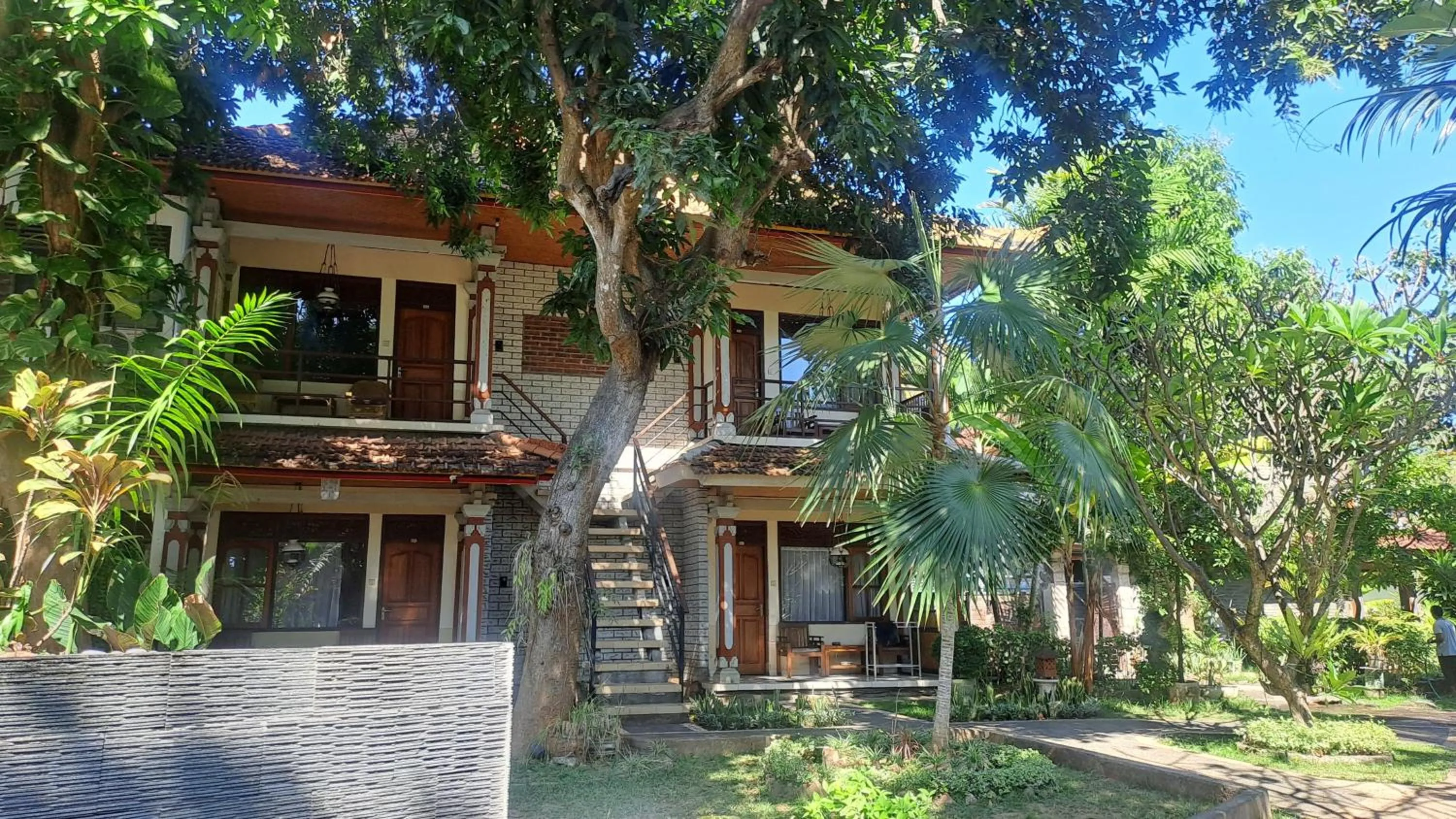Property building in Lovina Beach Hotel