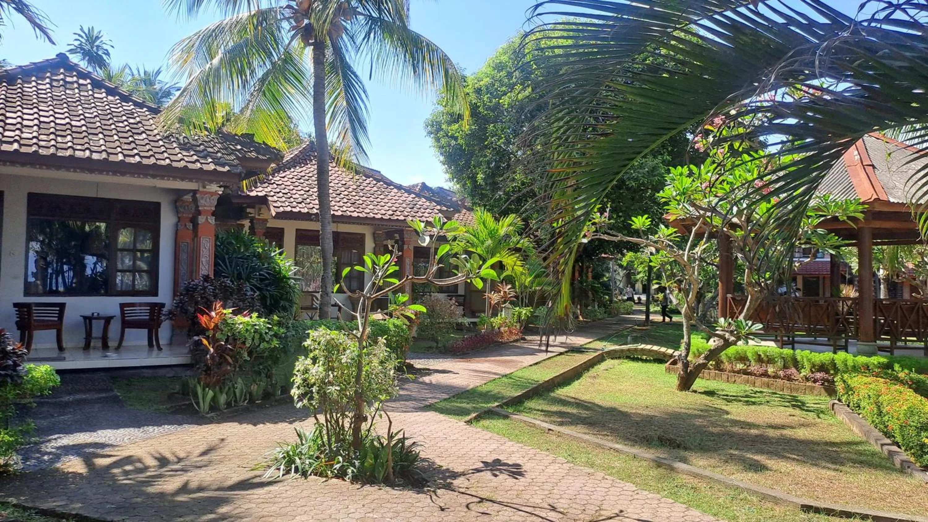 Day in Lovina Beach Hotel