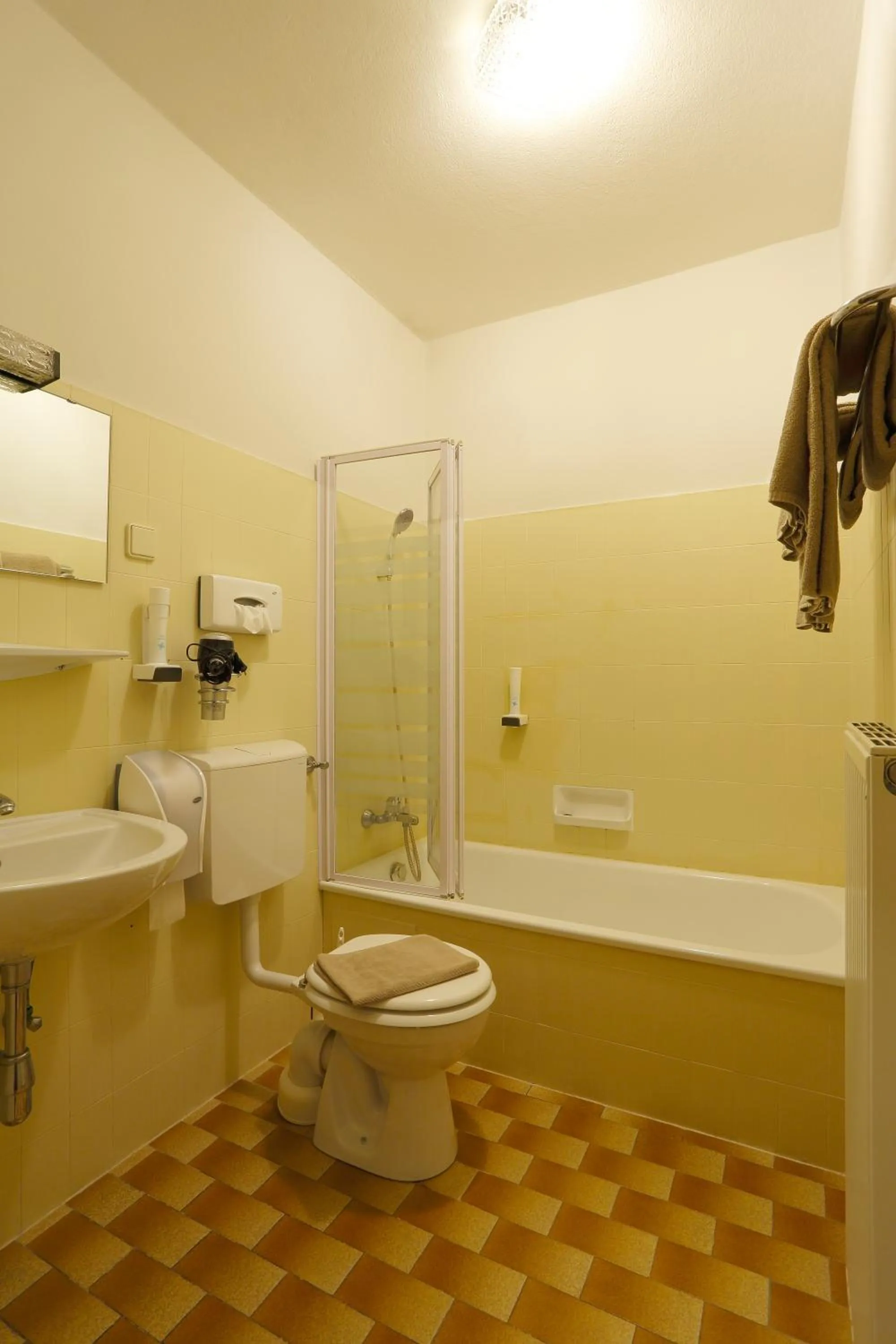 Bathroom in Alpen.Adria.Stadthotel