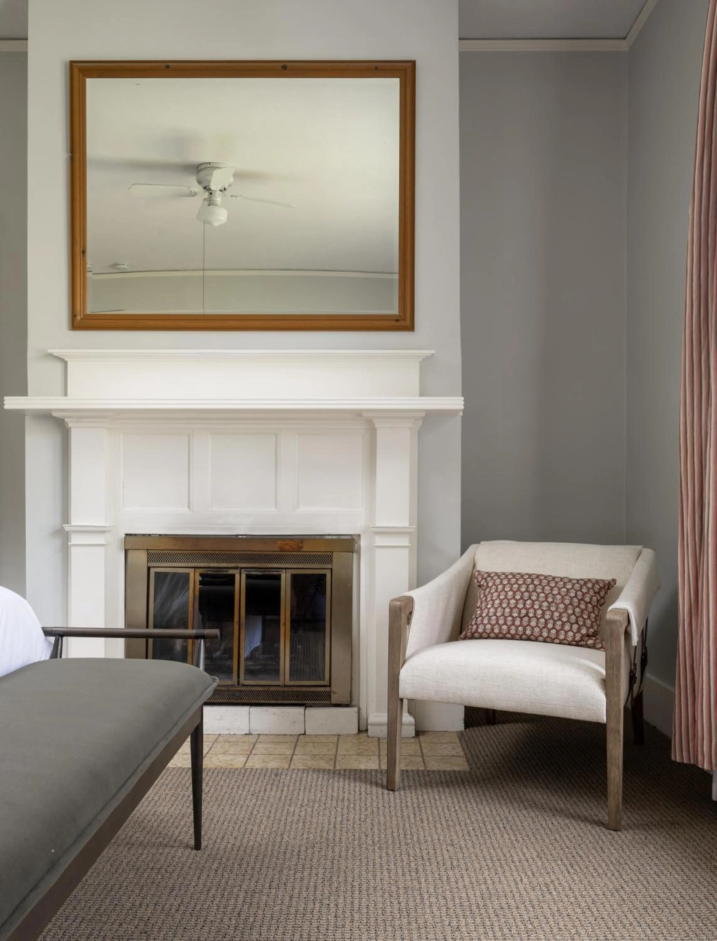 Seating area in De La Vina Inn