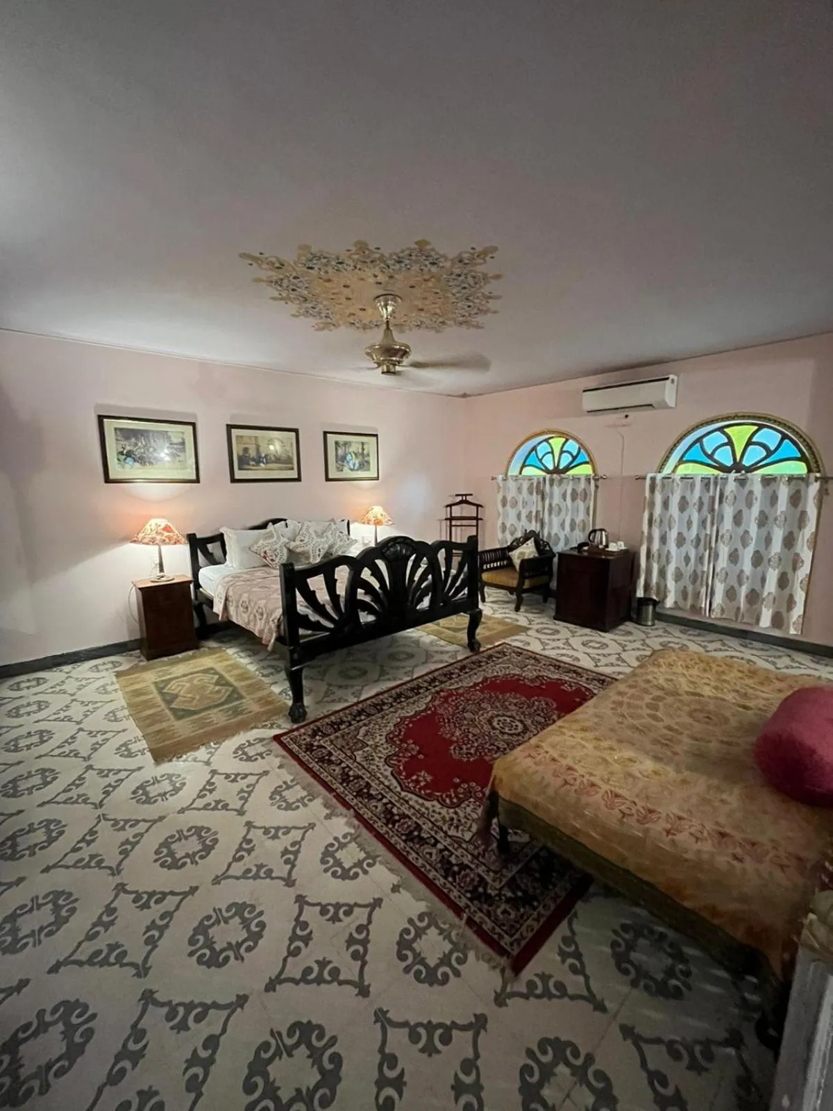 Bed in Hotel Bissau Palace