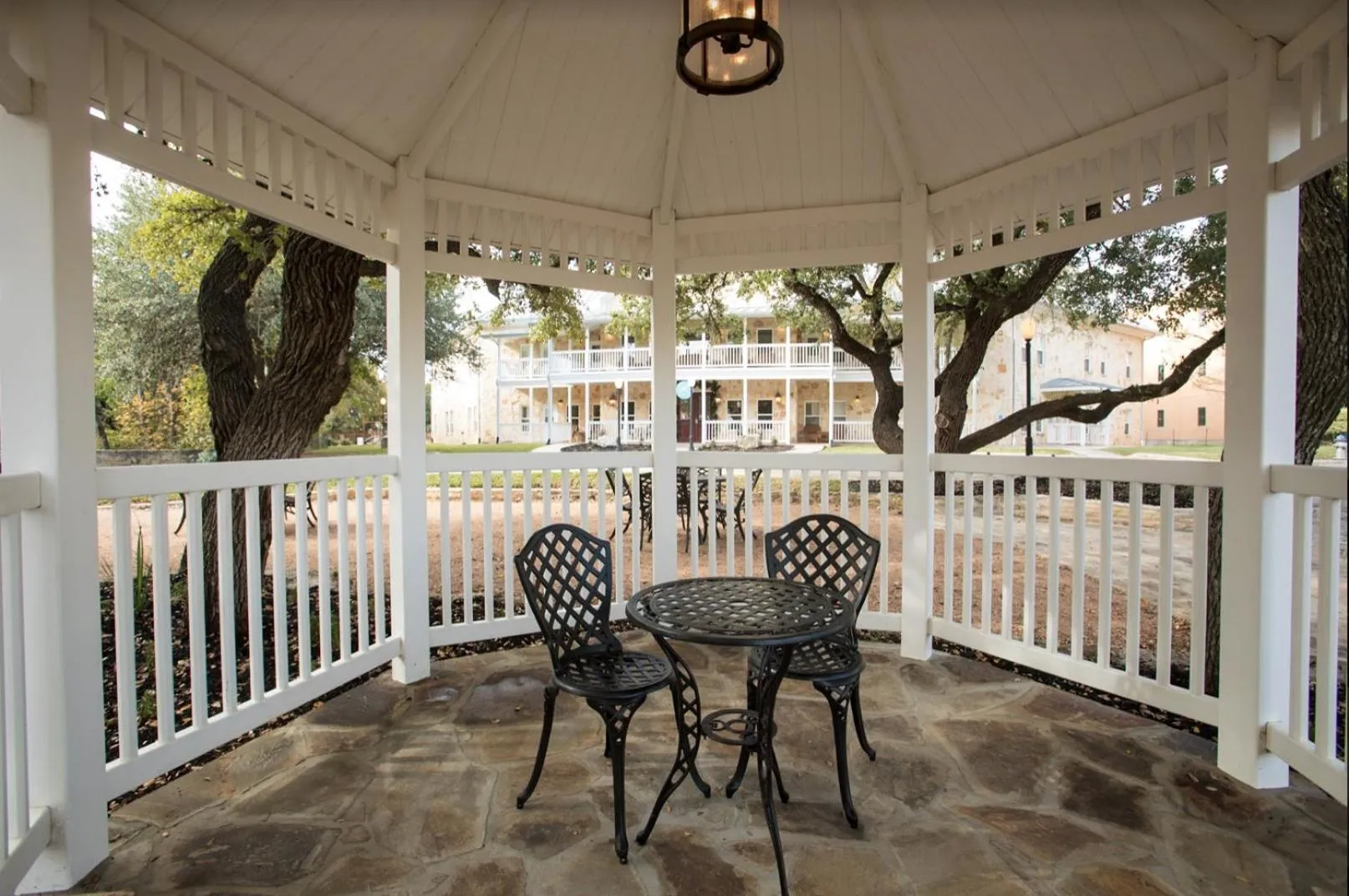 Gruene River Hotel & Retreat