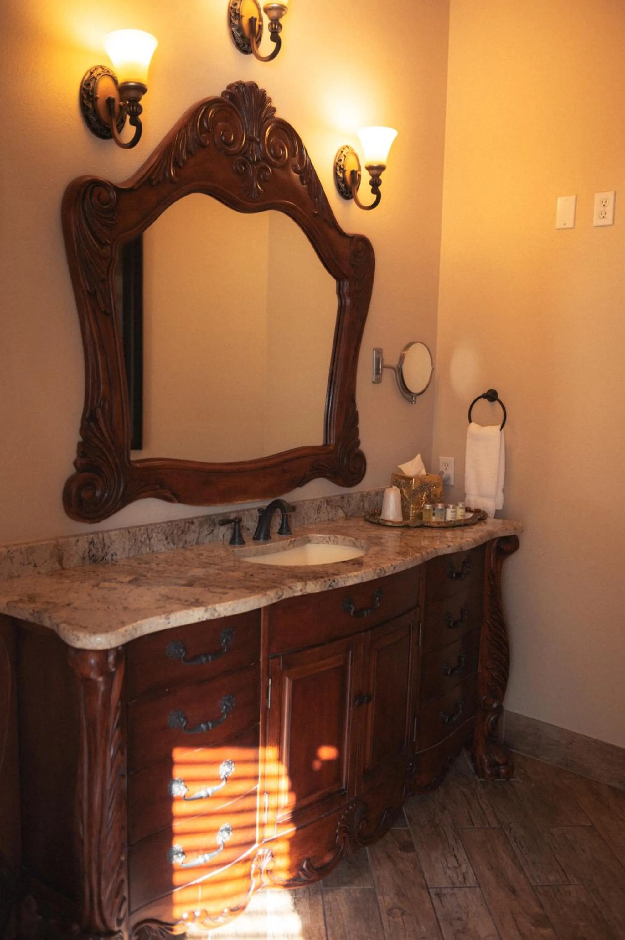 Gruene River Hotel & Retreat