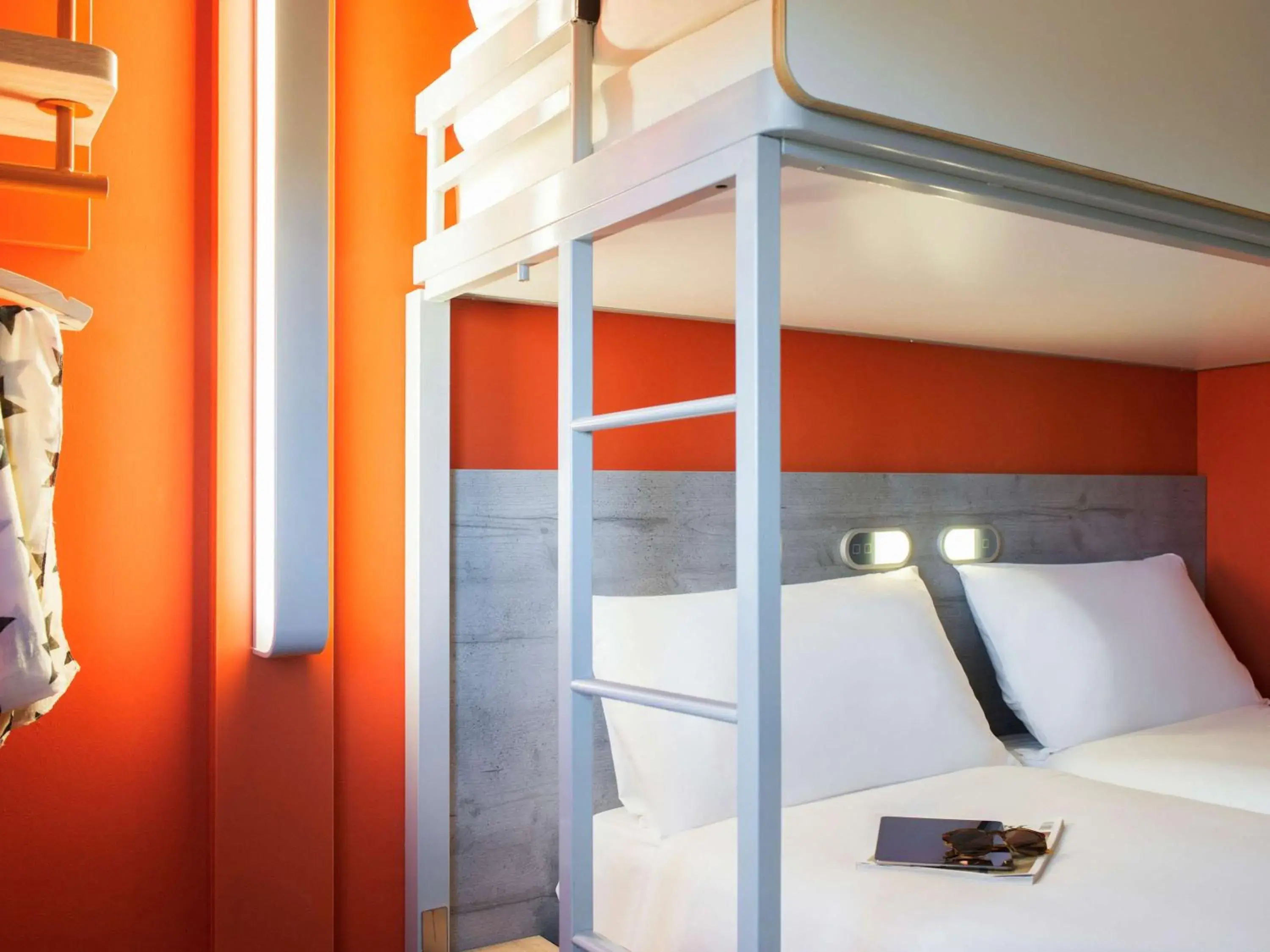 Standard Room with Two Single Beds and One Bunk Bed in ibis budget Amsterdam Airport Standard Room with Two Single Beds and One Bunk Bed in ibis budget Amsterdam Airport