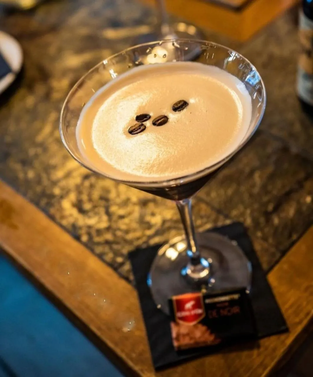 Lounge or bar in Atmosphere Hotel