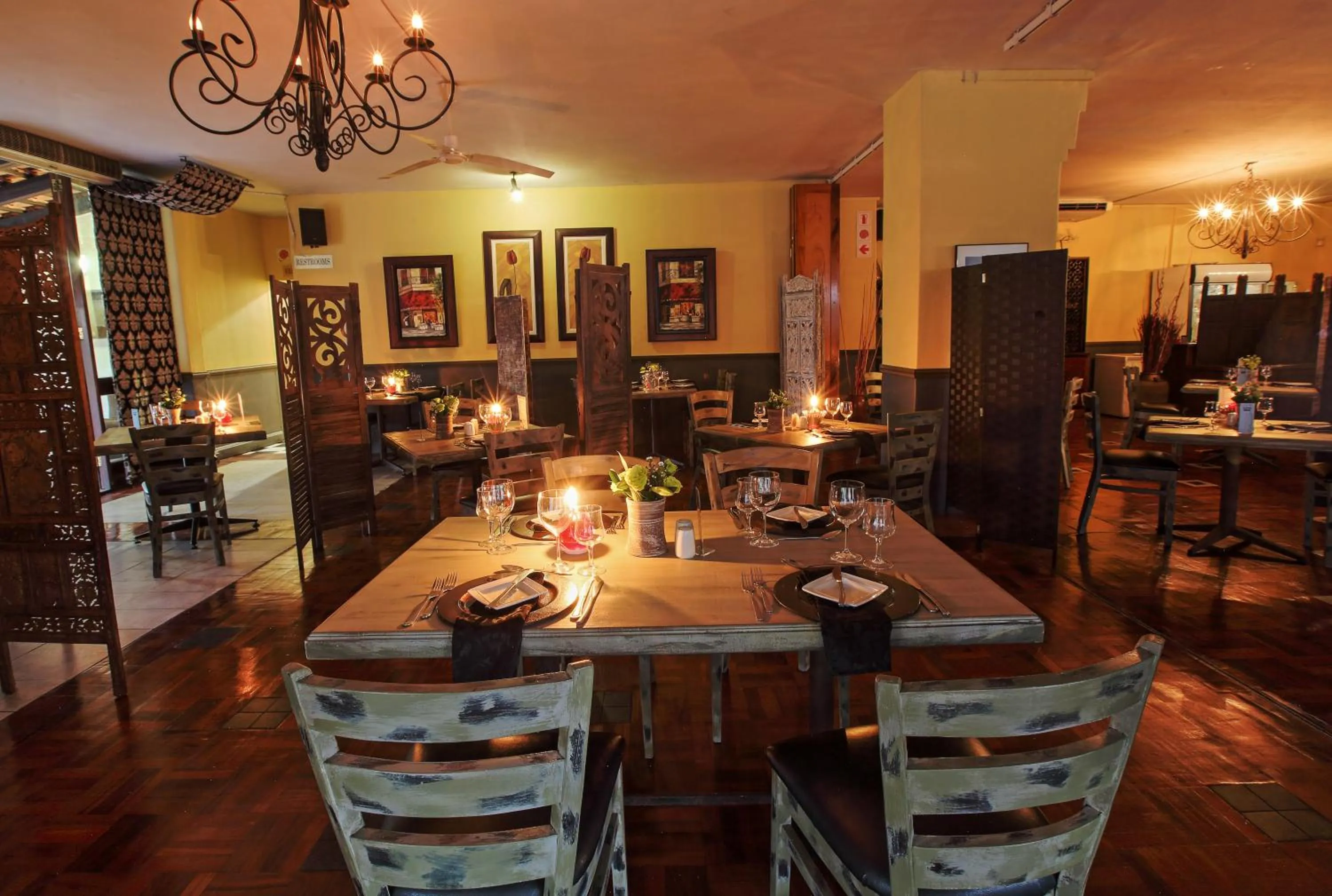 Restaurant/places to eat in Casa Toscana Lodge