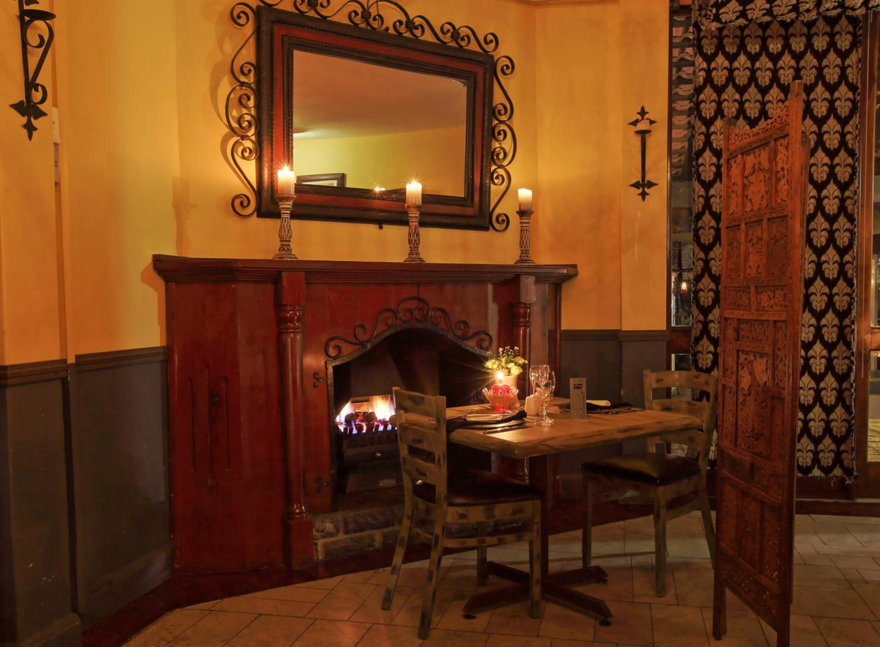 Restaurant/places to eat in Casa Toscana Lodge