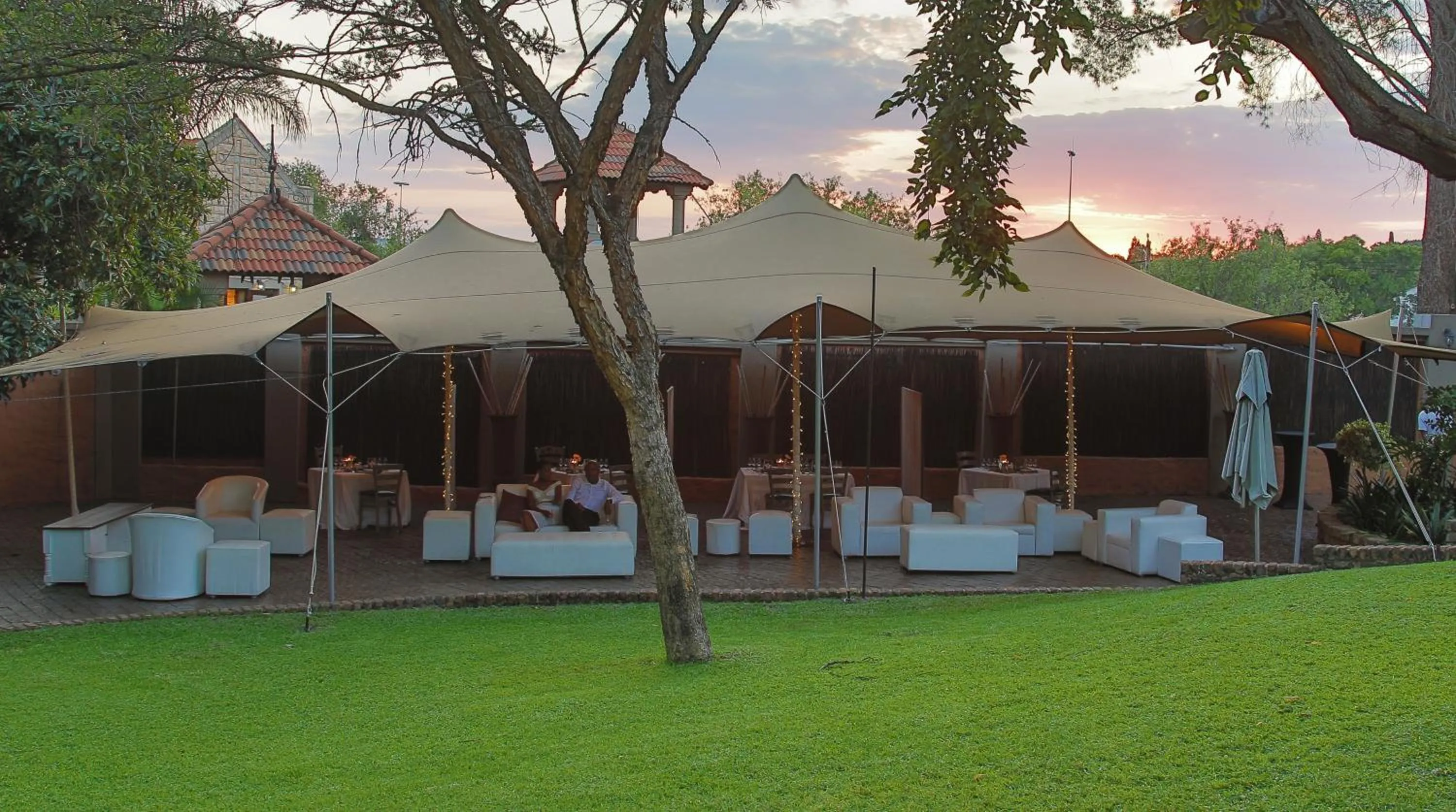 BBQ facilities in Casa Toscana Lodge