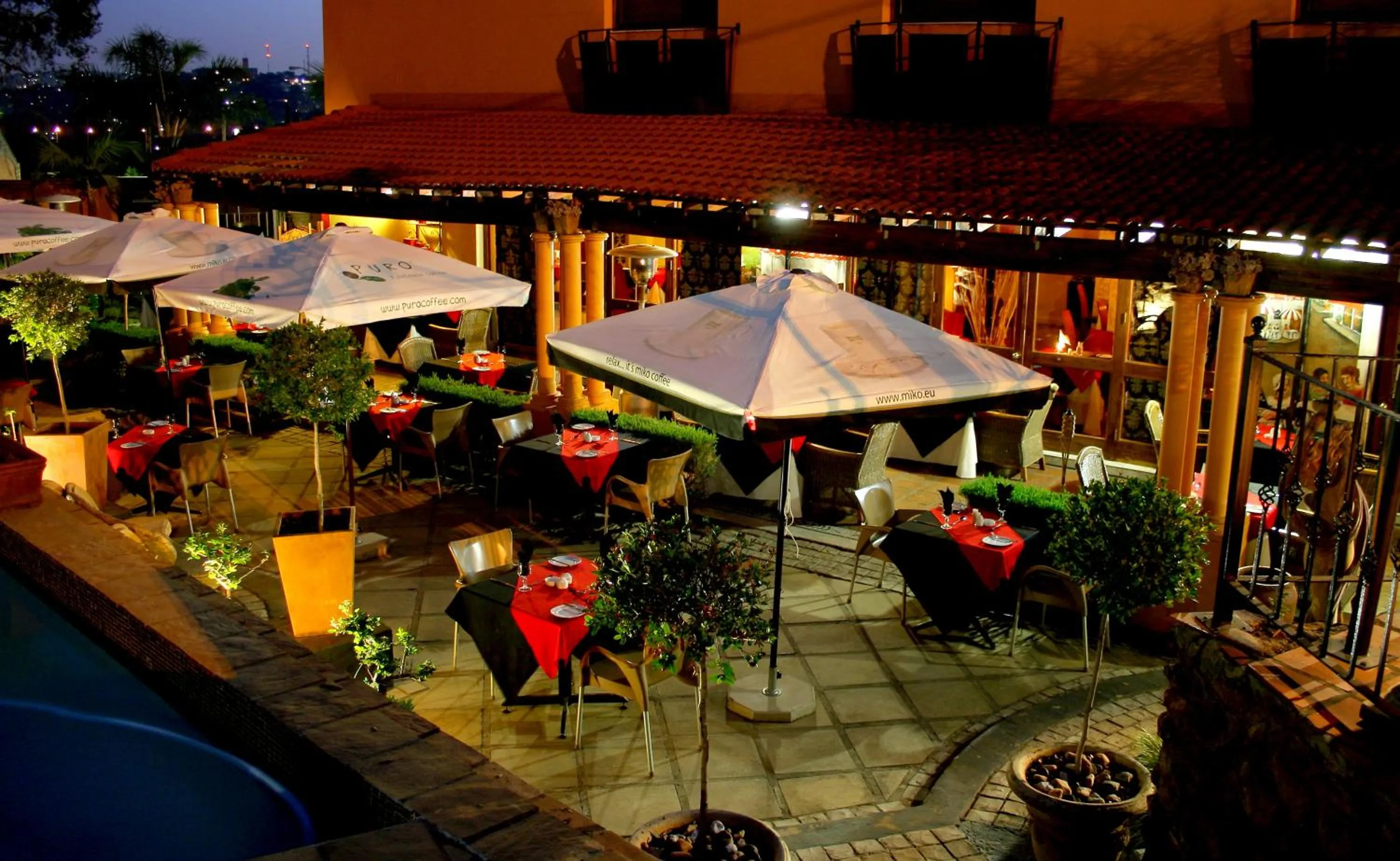 Patio in Casa Toscana Lodge