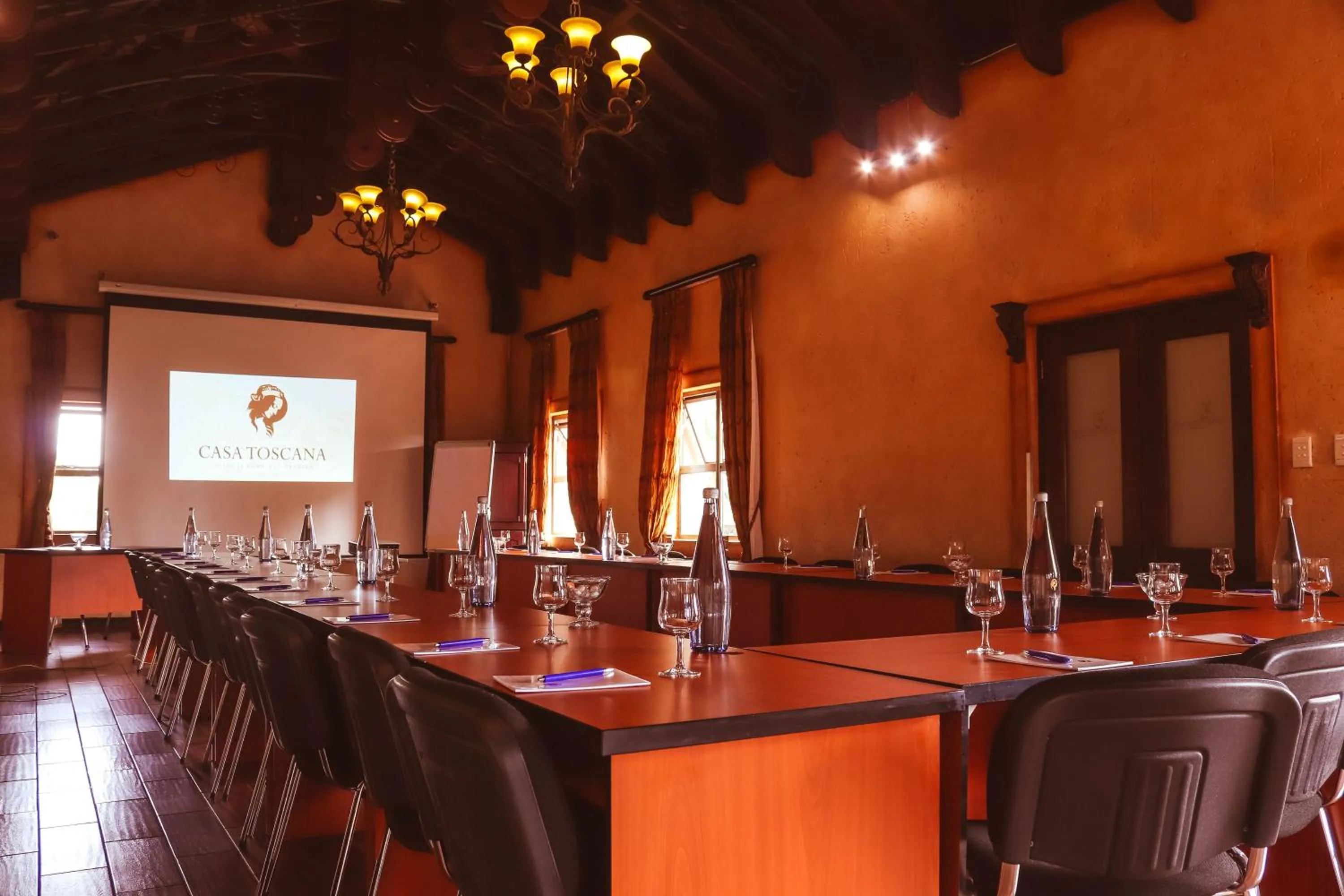 Business facilities in Casa Toscana Lodge