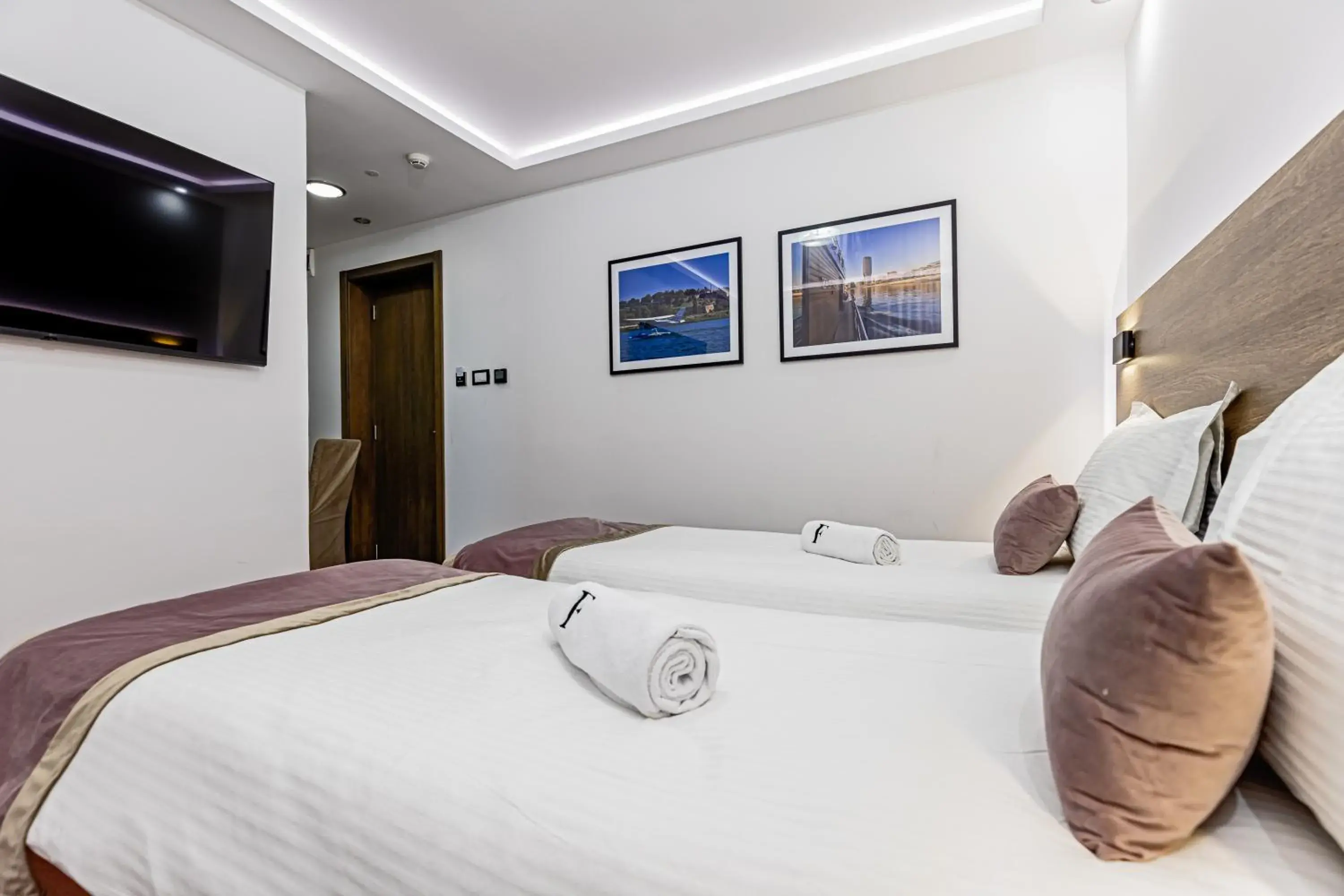 Deluxe Twin Room in ForS Resort & Spa Deluxe Twin Room in ForS Resort & Spa