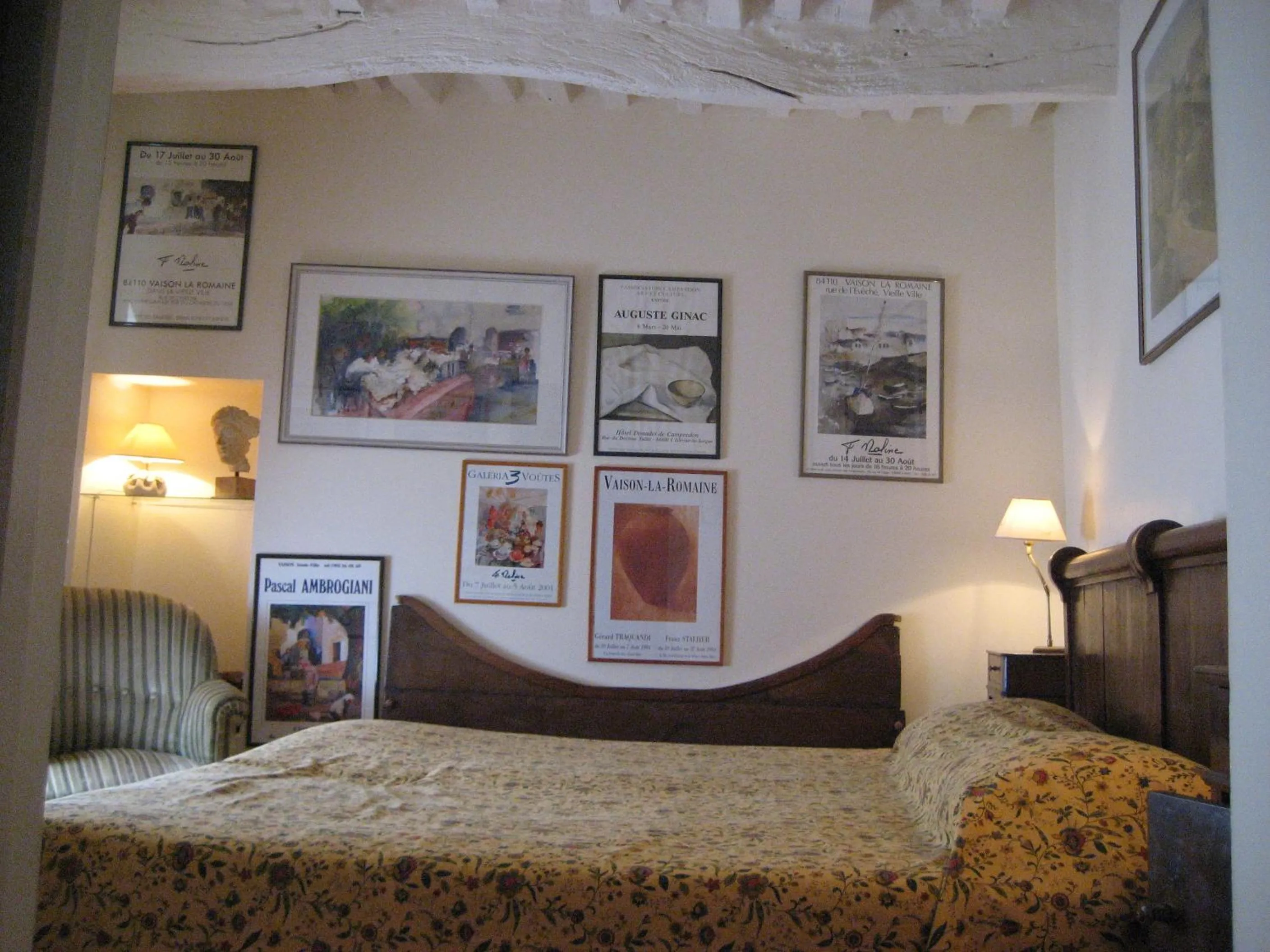 Bedroom, Bed in Maison d'Hôtes de l'Evêché