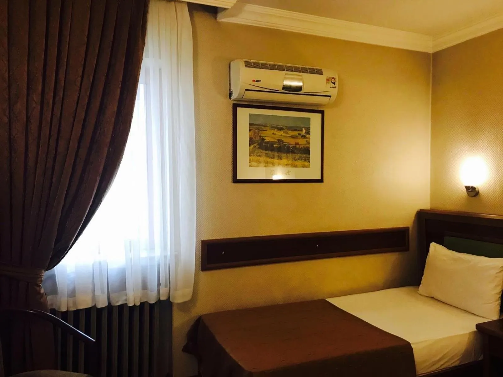 Bed in Hotel Villa Marina