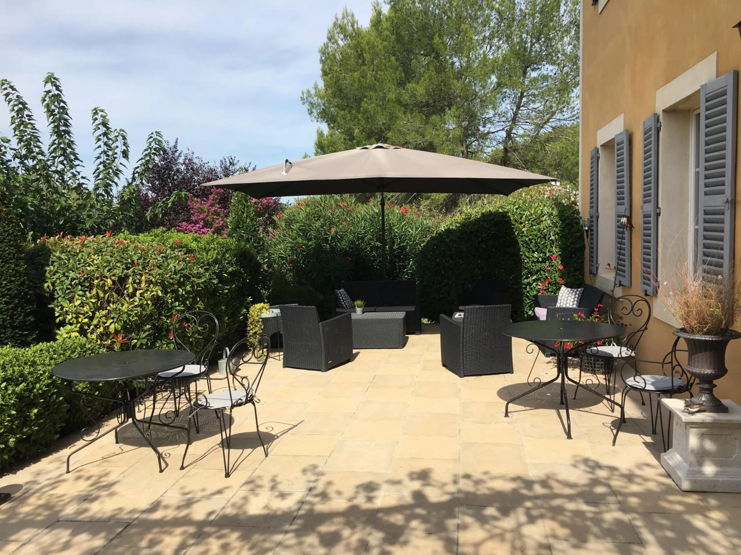Patio in La Bastide Tara