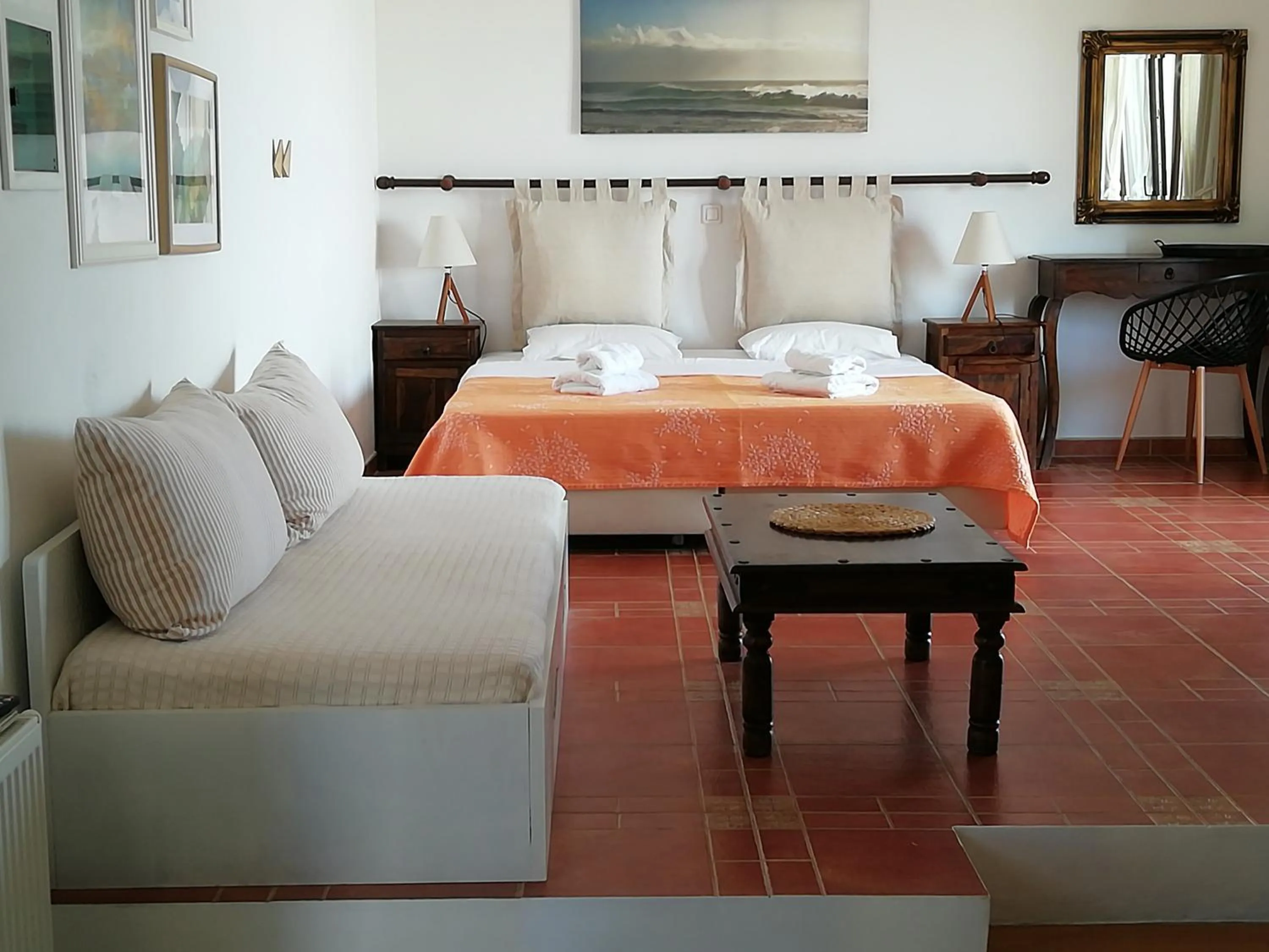 Bed in Vina Beach Hotel