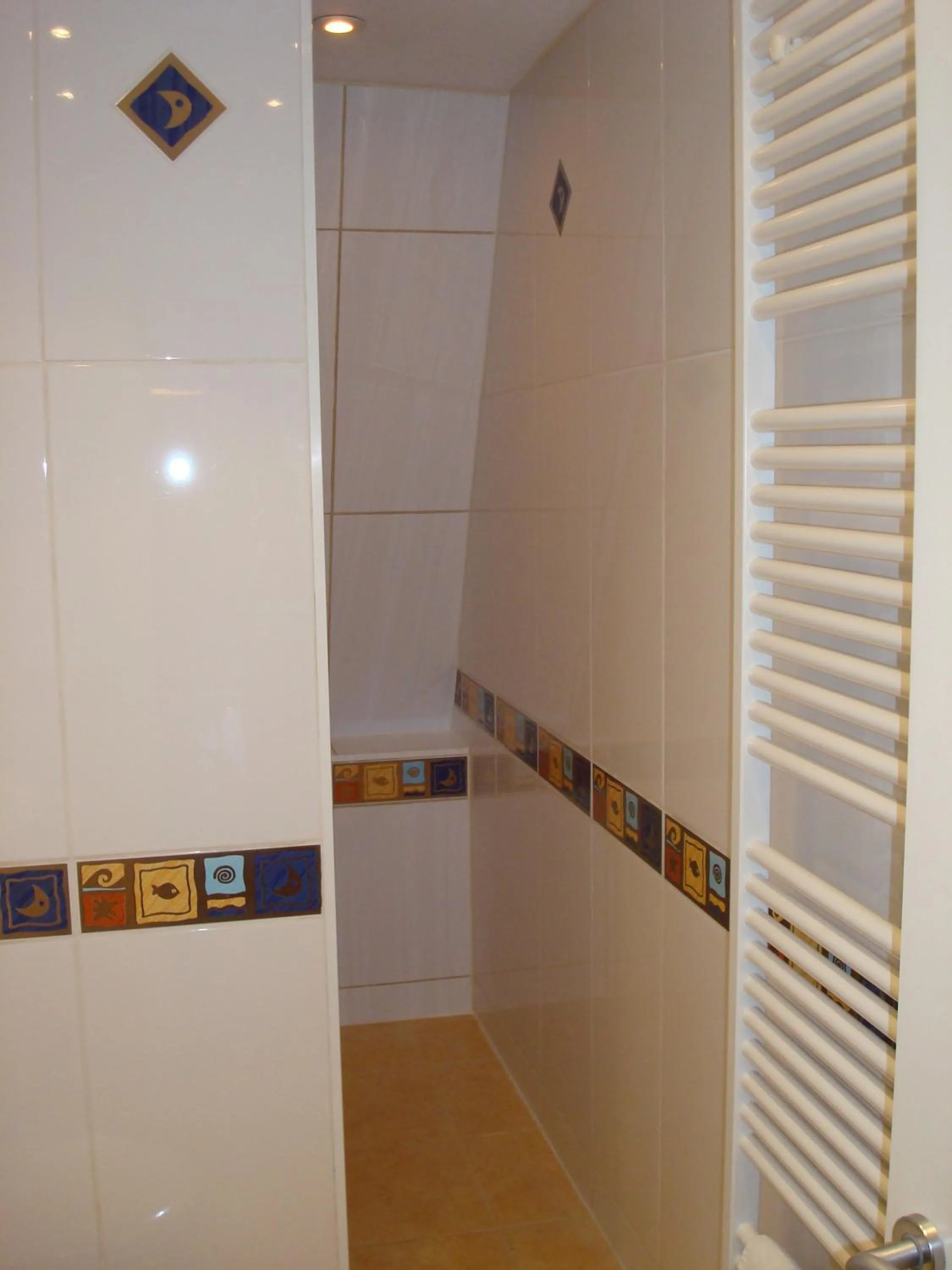 Bathroom in Brigitte & Alain