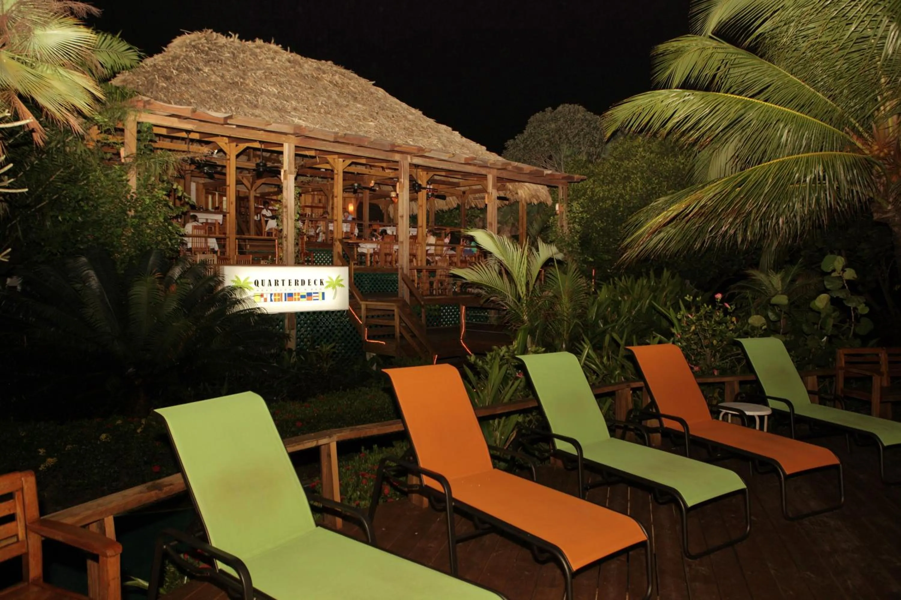 Restaurant/places to eat in Laru Beya Resort