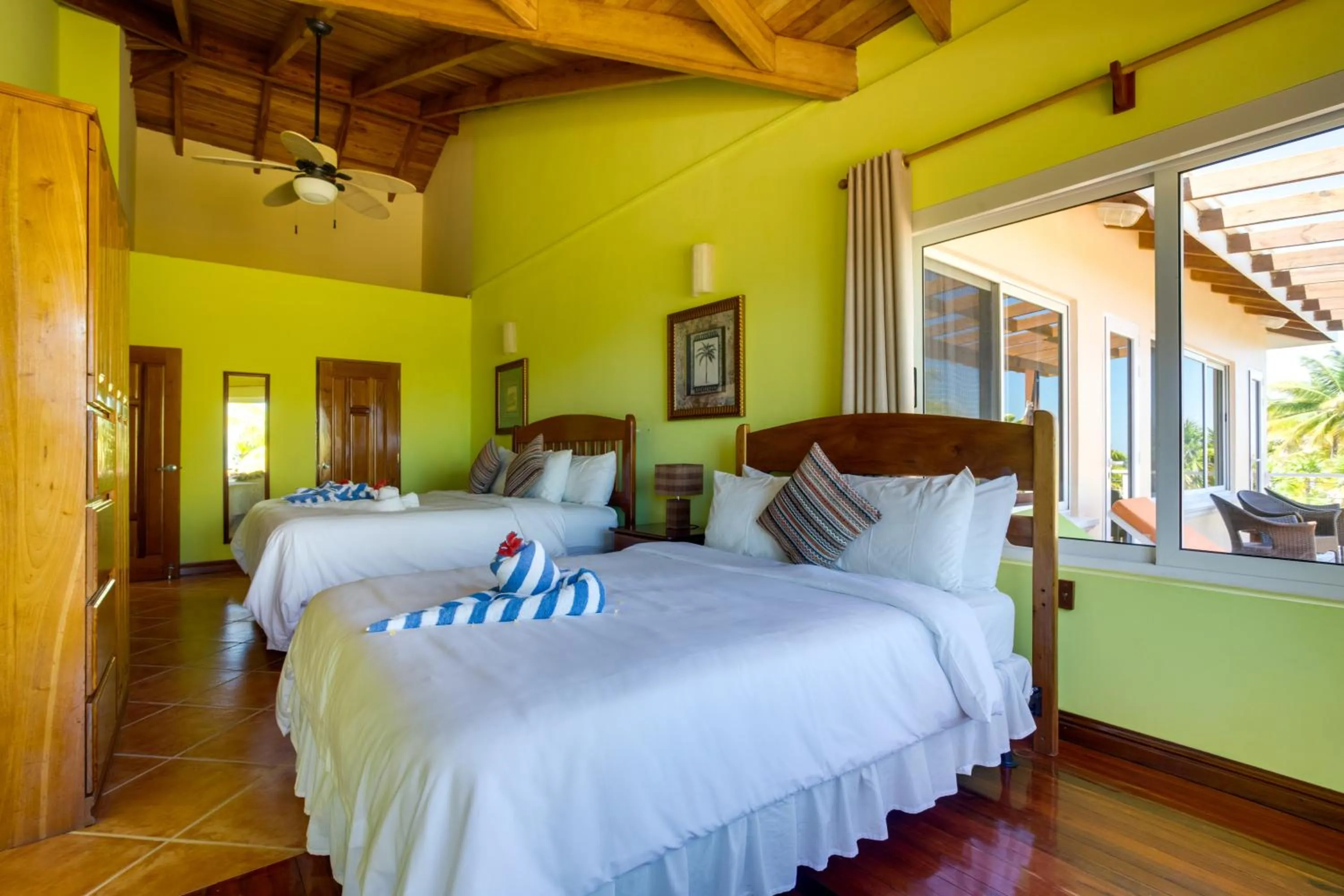 Bed in Laru Beya Resort