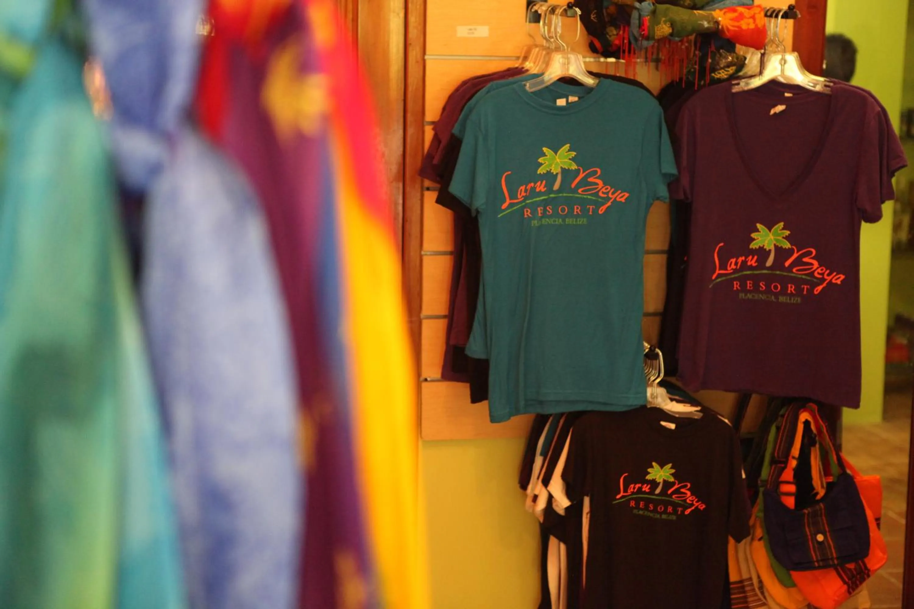 On-site shops in Laru Beya Resort