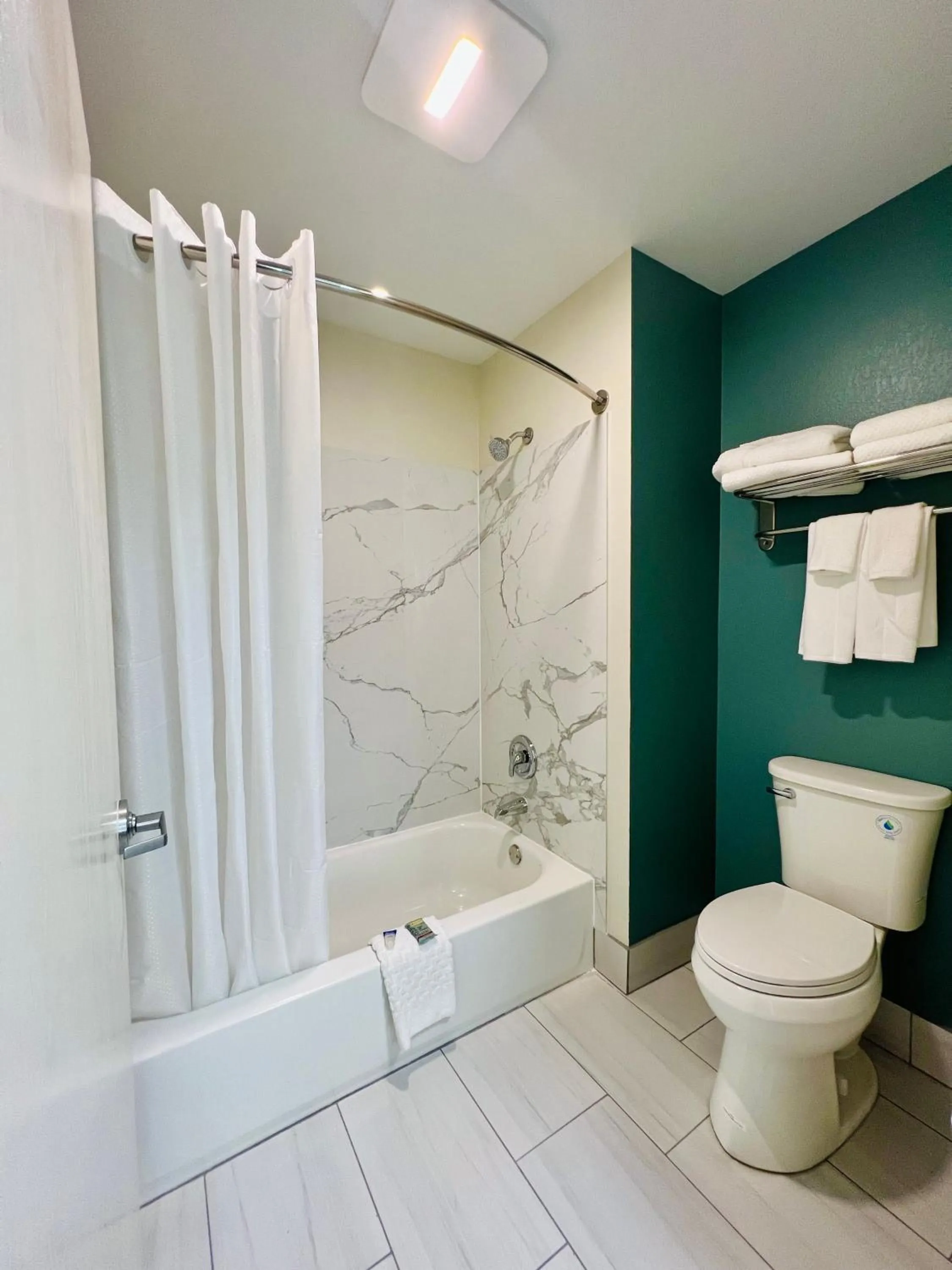 Toilet in Sleep Inn & Suites Wisconsin Dells - Lake Delton
