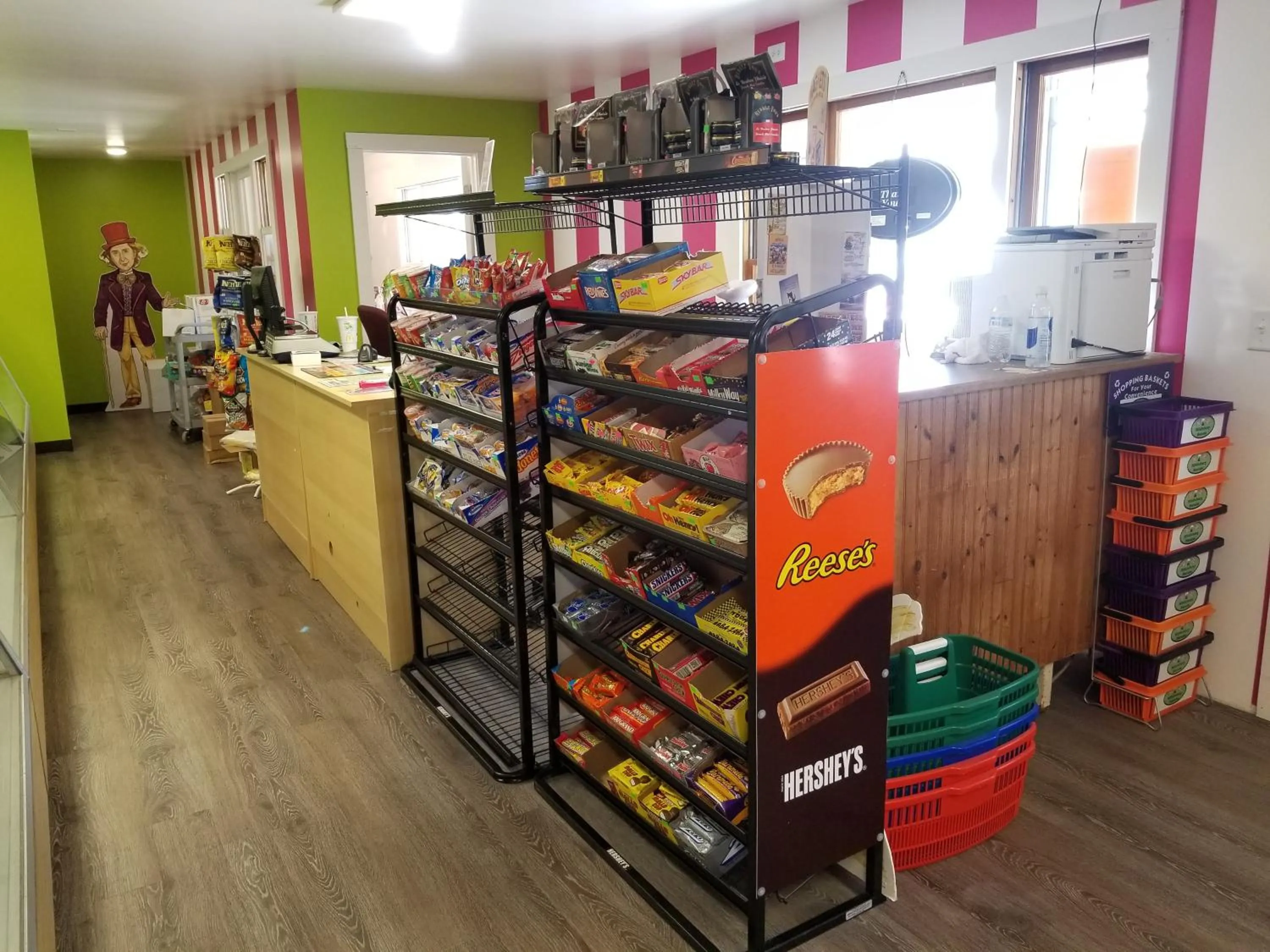 Lobby or reception in Middlebury Sweets Motel