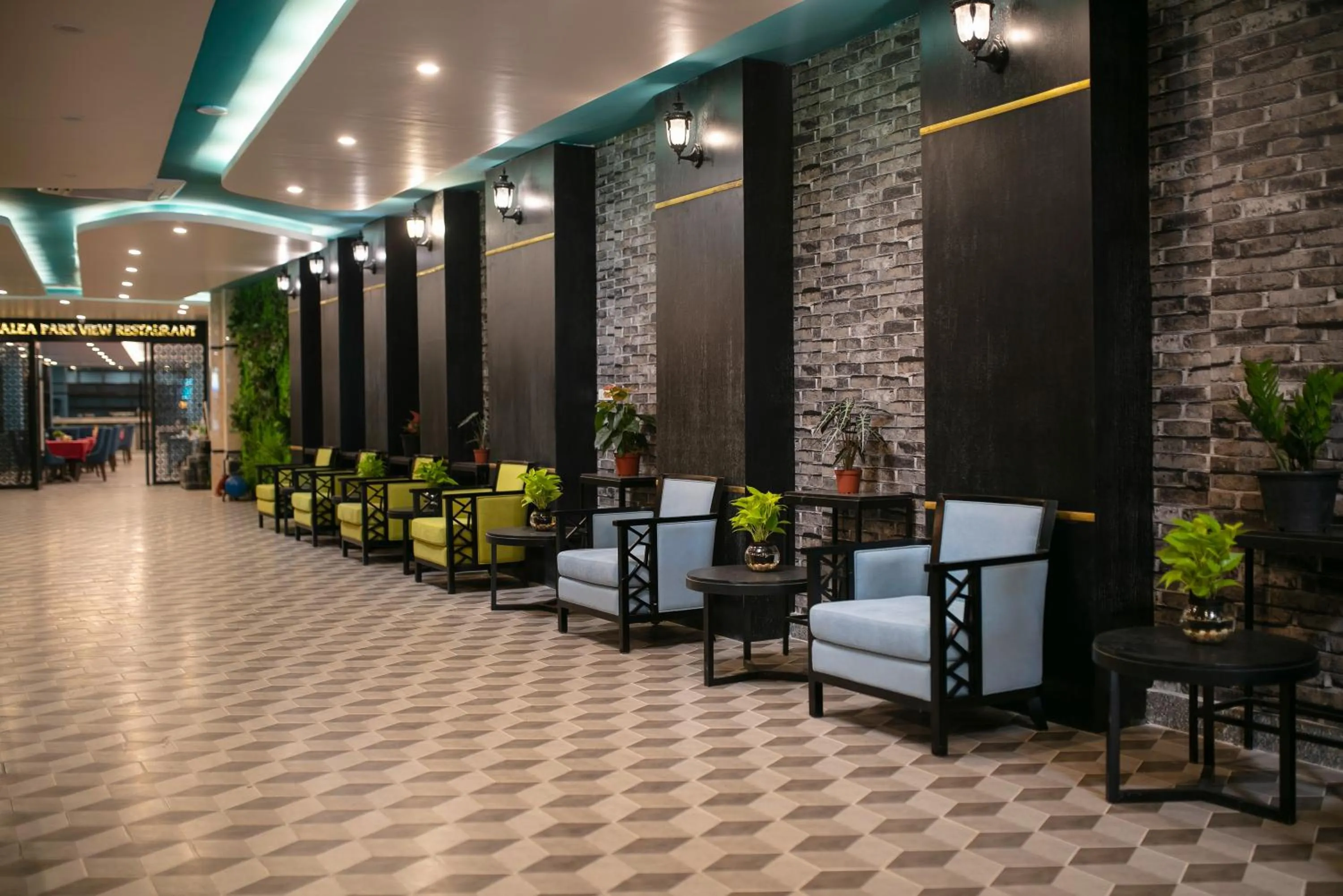 Lobby or reception in Azalea Parkview Hotel