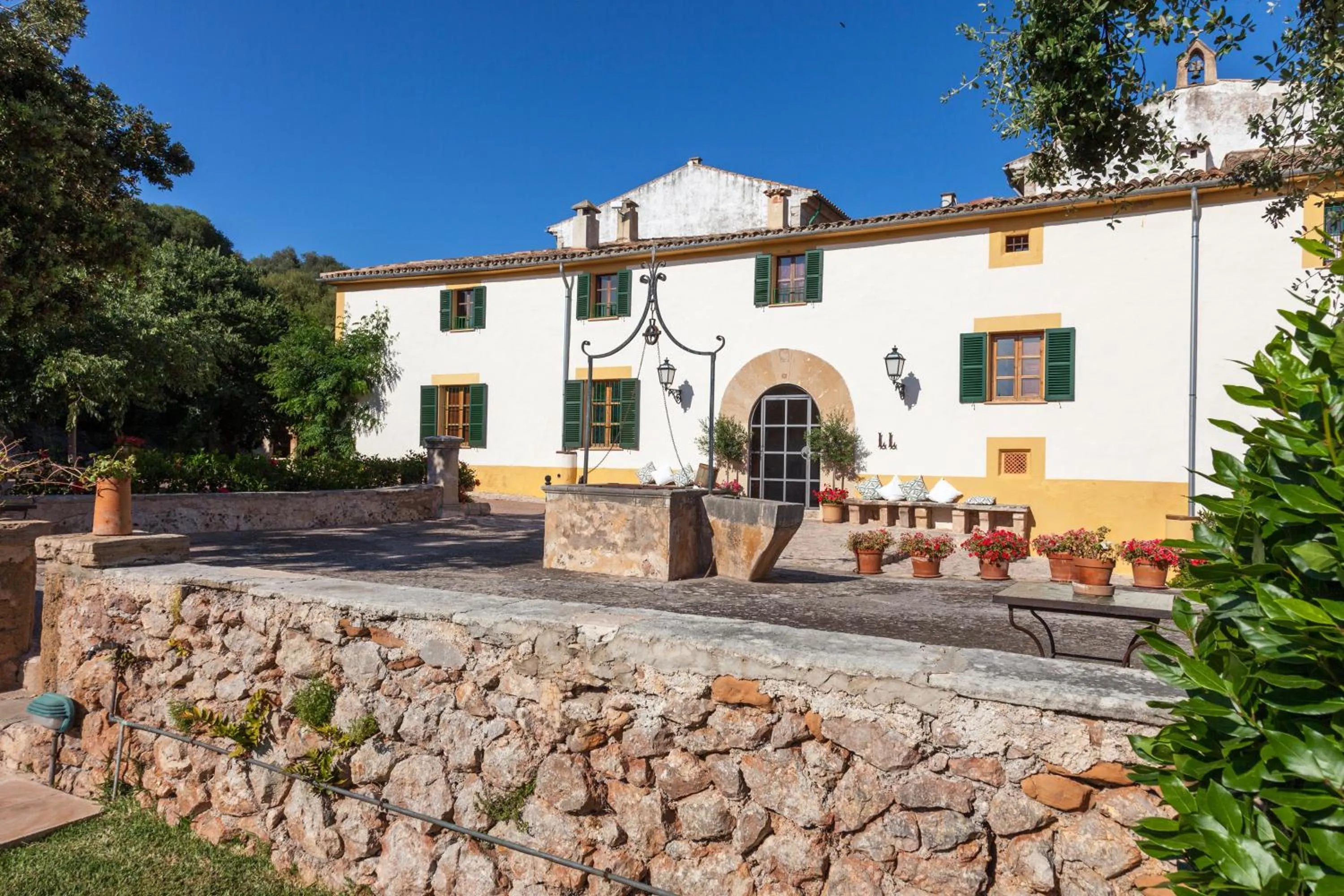 Garden in Hotel Llenaire