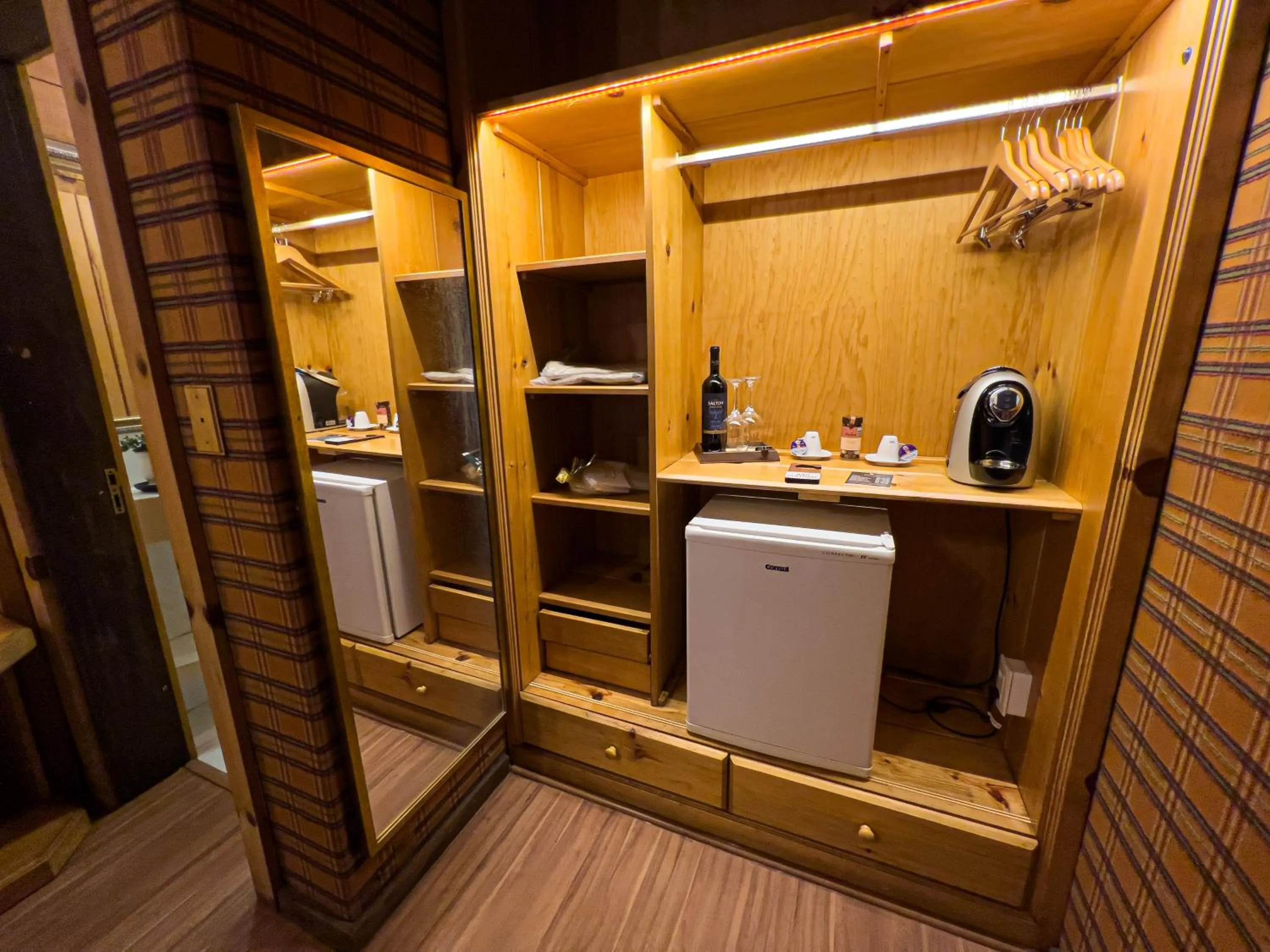 minibar in Hotel Giardino Di Pietra